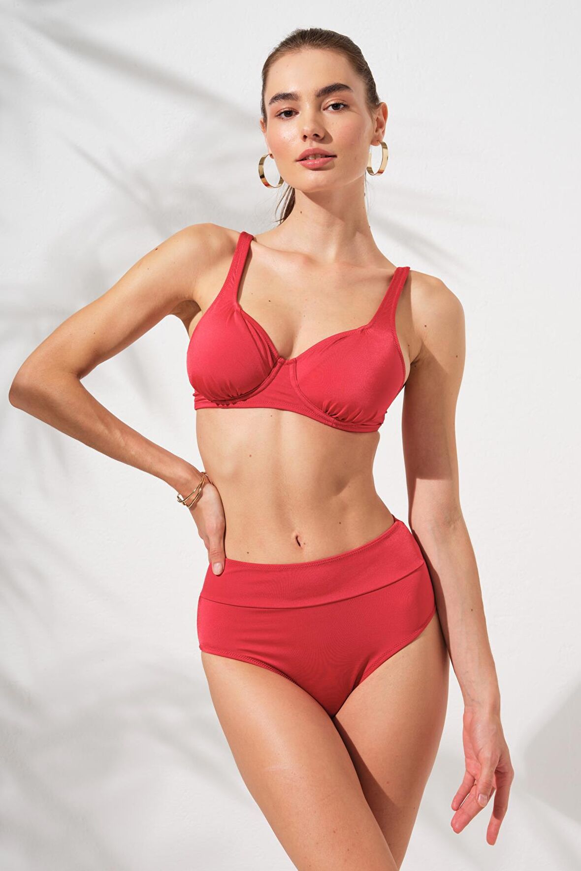 Herve Toparlayıcı Balenli Bikini Kırmızı 231230