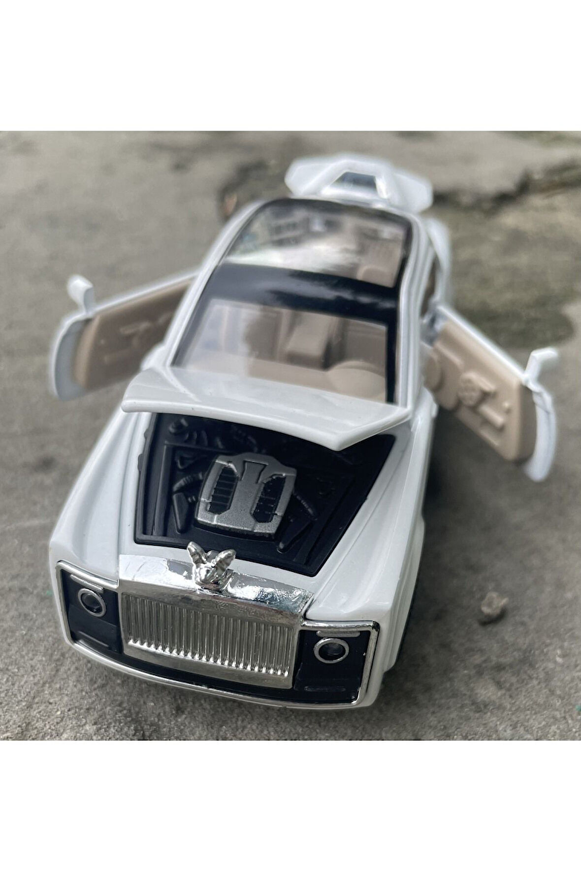 Rolls Royce Sweptail 1:36 Ölçek Sesli Ve Işıklı Metal Çek Bırak Oyuncak Araba - Beyaz