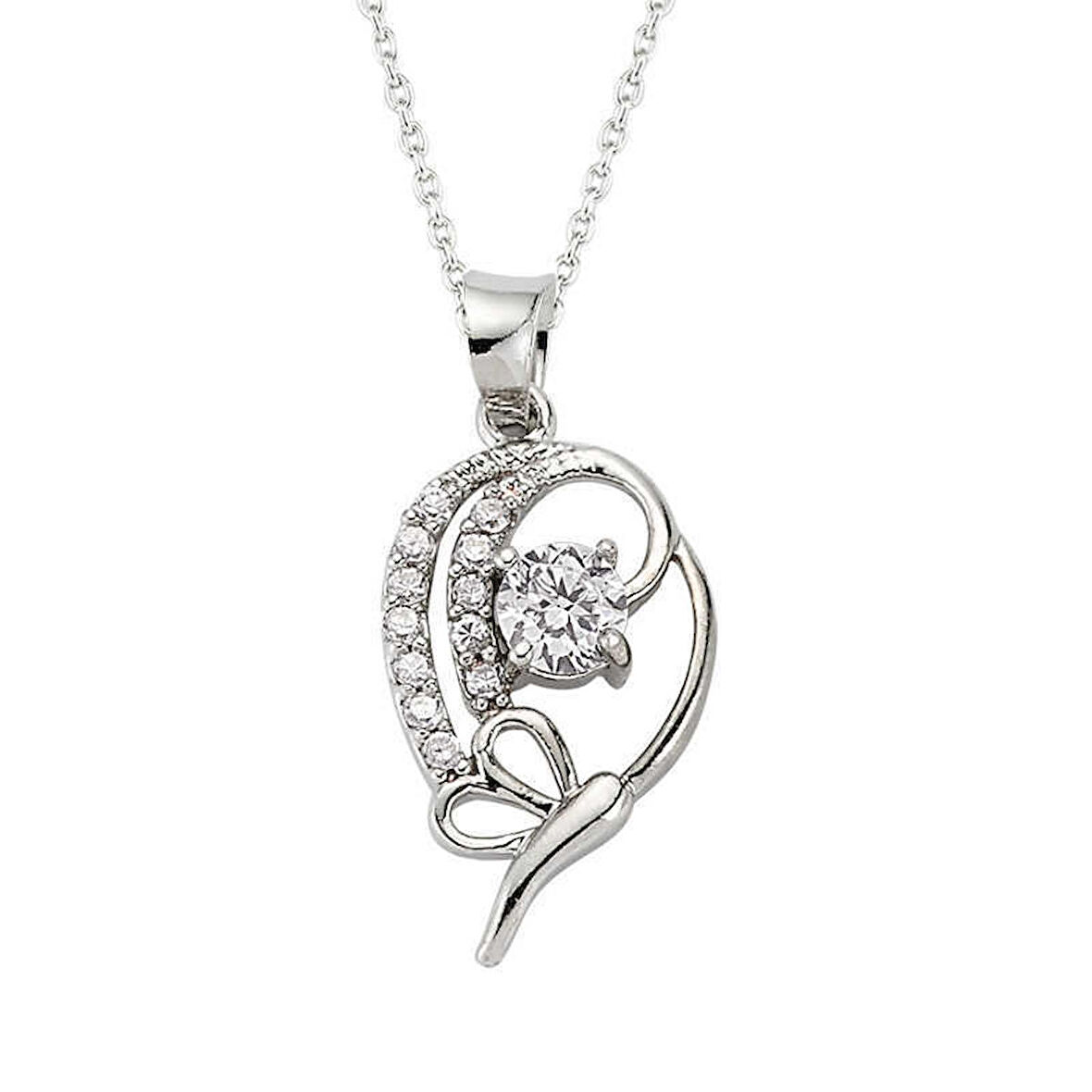 Gümüş Kalpli Kadın Kolye