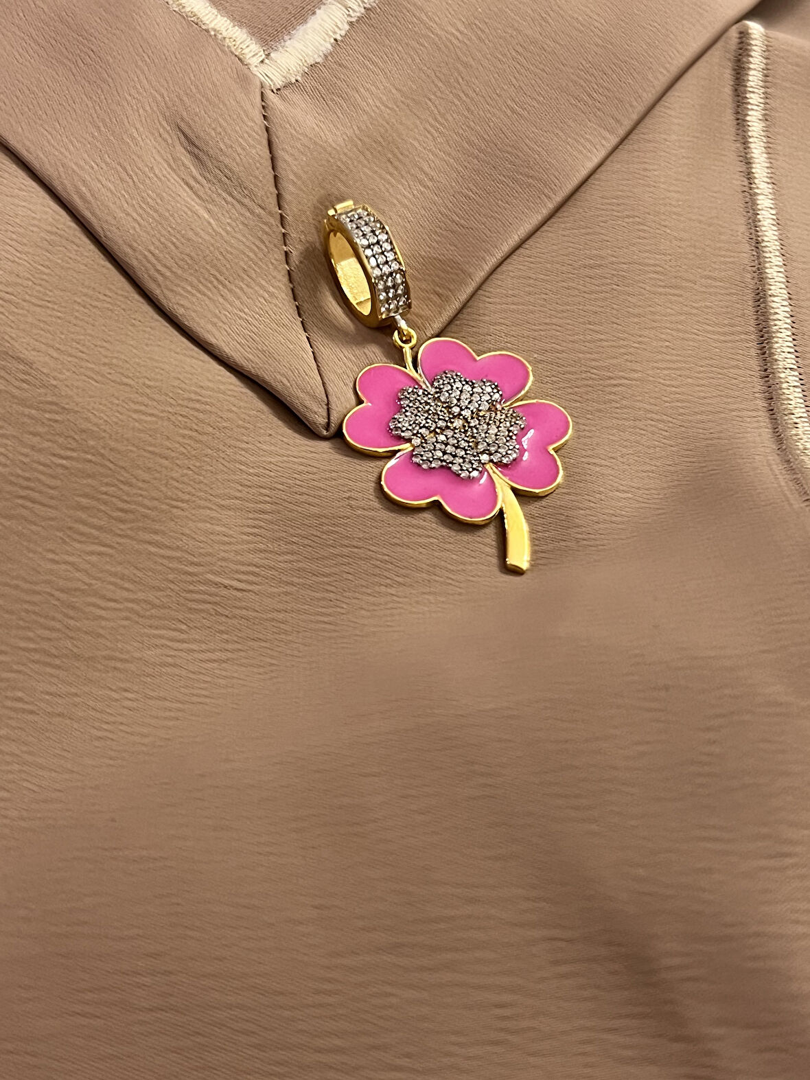 Yonca Model Ajda Bilezik 925 Ayar Gümüş Charm