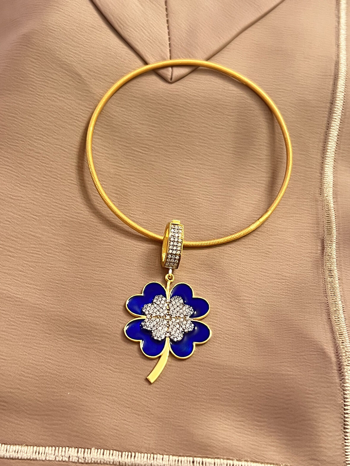 925 Ayar Gümüş Yonca Charm Ajda Model Bilezik 