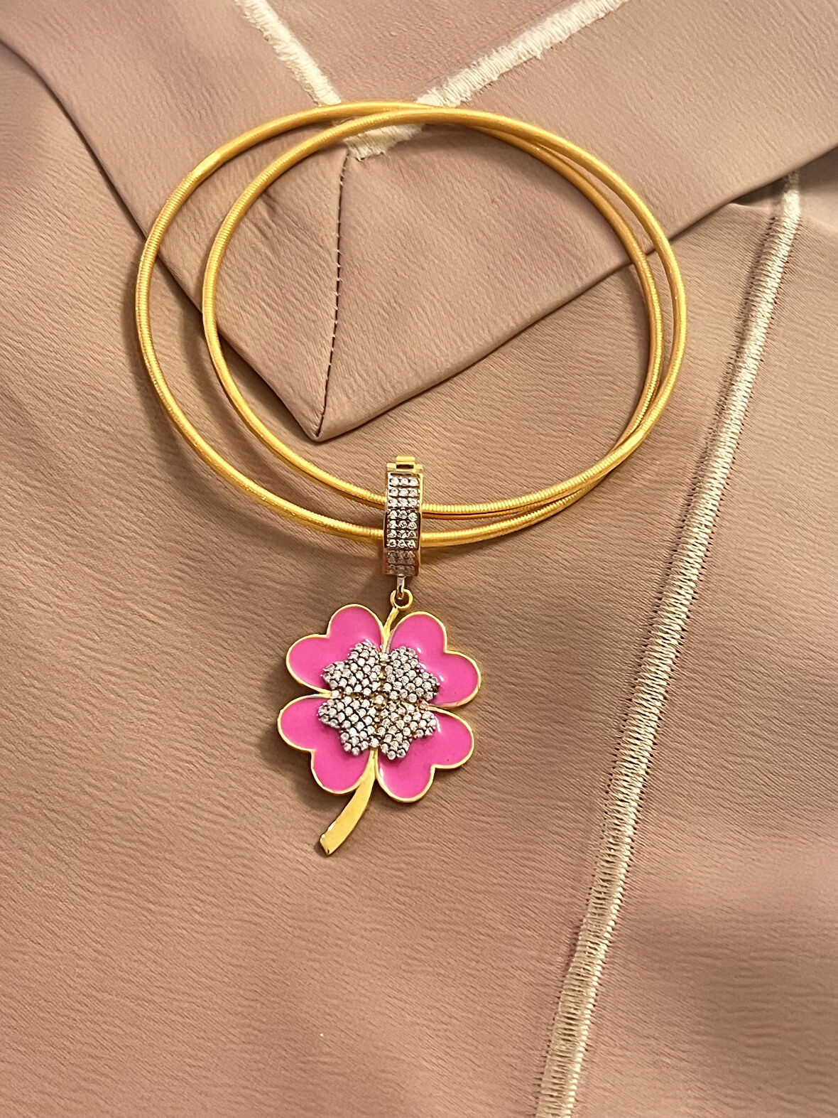 Ajda 925 Ayar Gümüş Yonca Model İki Adet Charm Bilezik