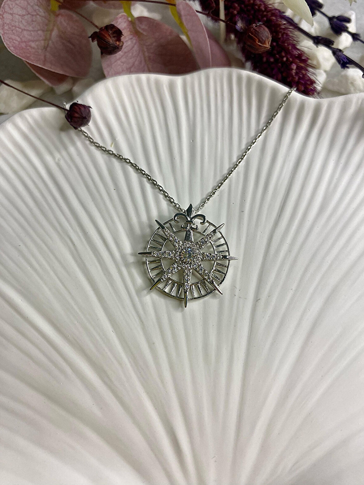 Halka İçi Yıldız Zirkontaş 925 Ayar Gümüş Kolye