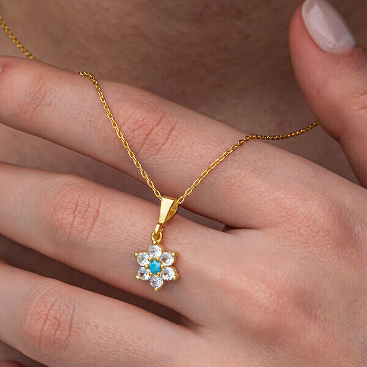 Mavi TaşlıGold Çiçek 925 Ayar Gümüş Kadın Kolye