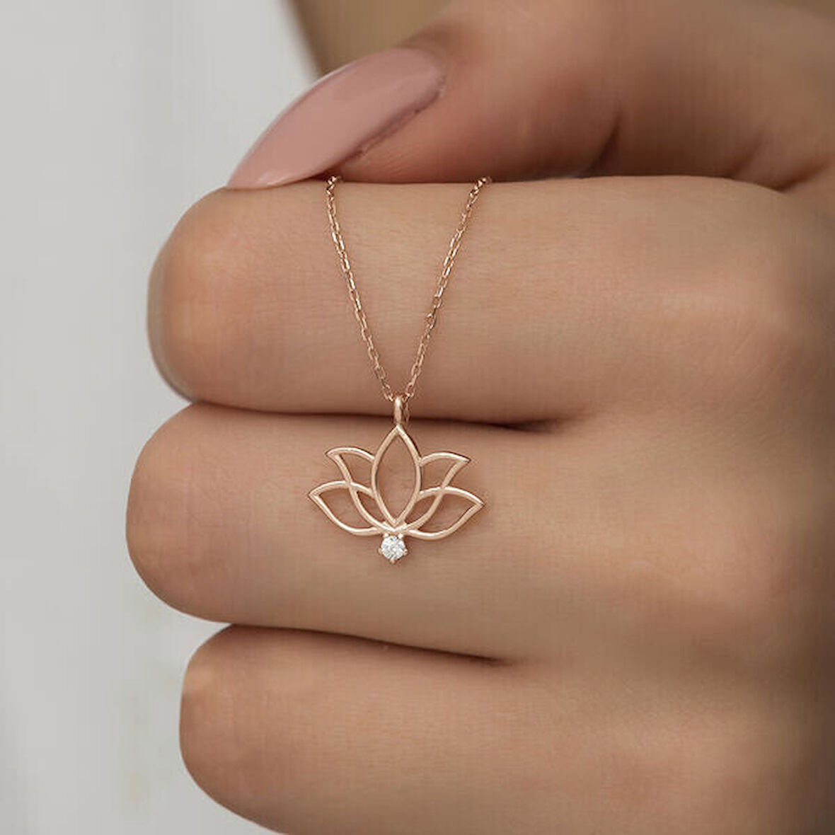 Rose Lotus Çiçegi 925 Ayar Gümüş Kadın Kolye