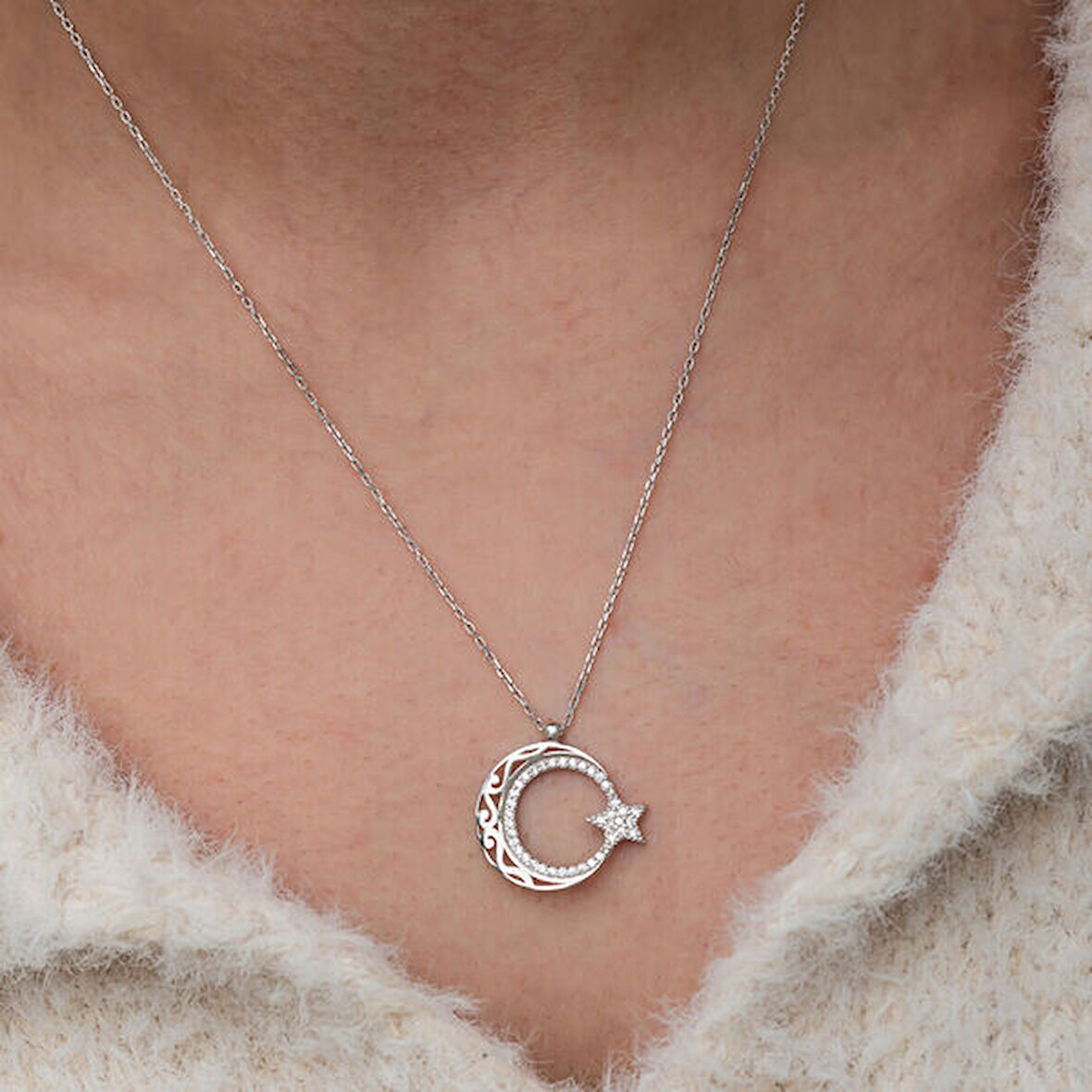 Ay Yıldız 925 Ayar Gümüş Kadın Kolye