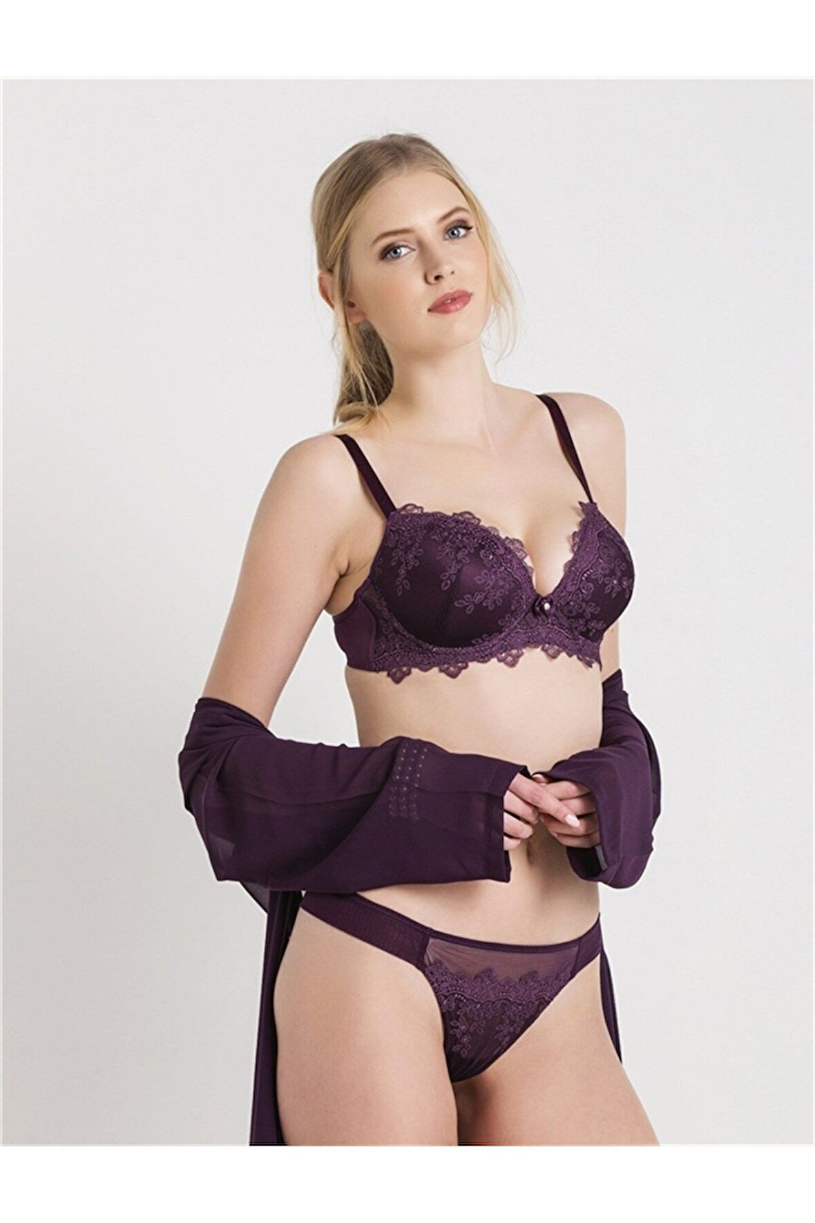 Brode Dantelli Push Up Destekli Sütyen