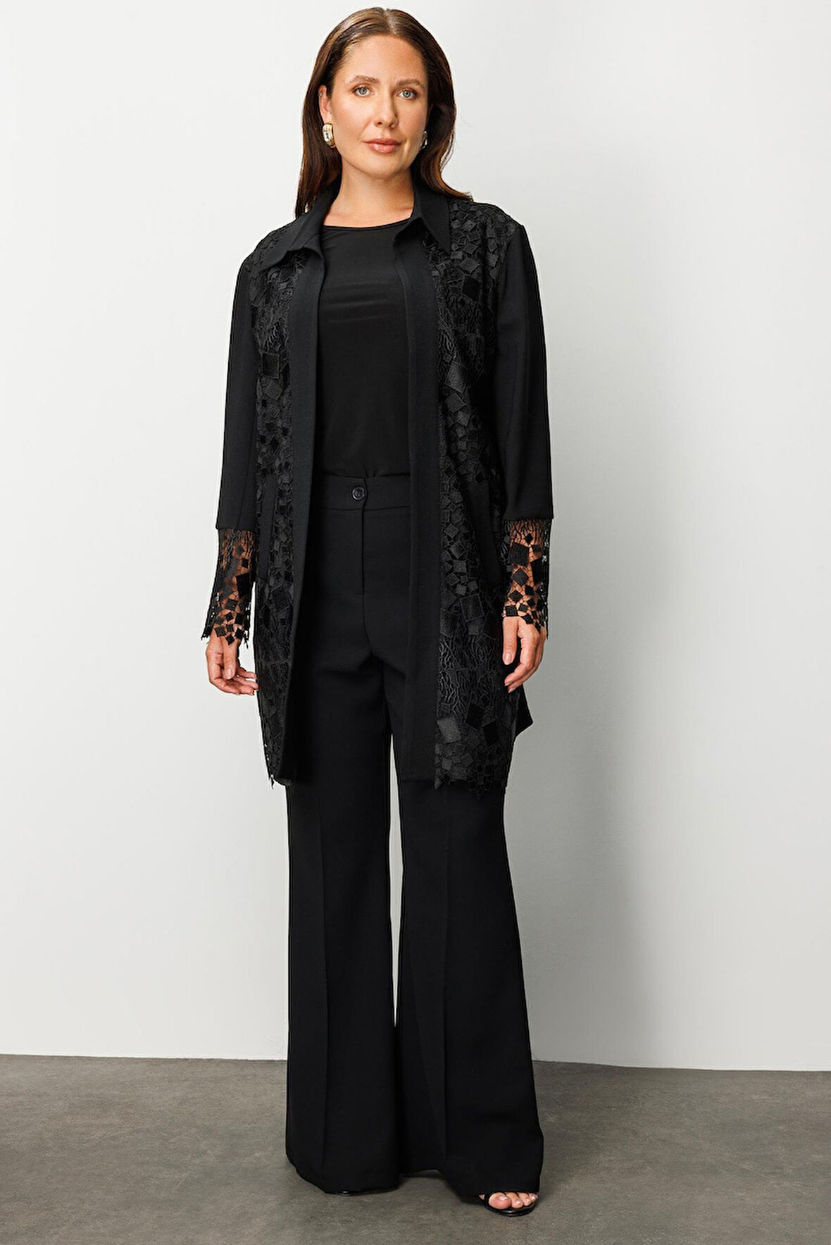 Moda İlgi Kadın Büyük Beden Önü Güpür Dantelli Tunik 0256 Siyah