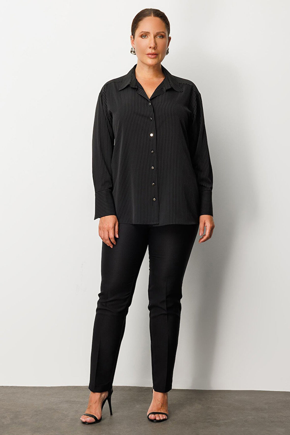 Moda İlgi Kadın Büyük Beden Simli Çizgili Gömlek 0034 Siyah