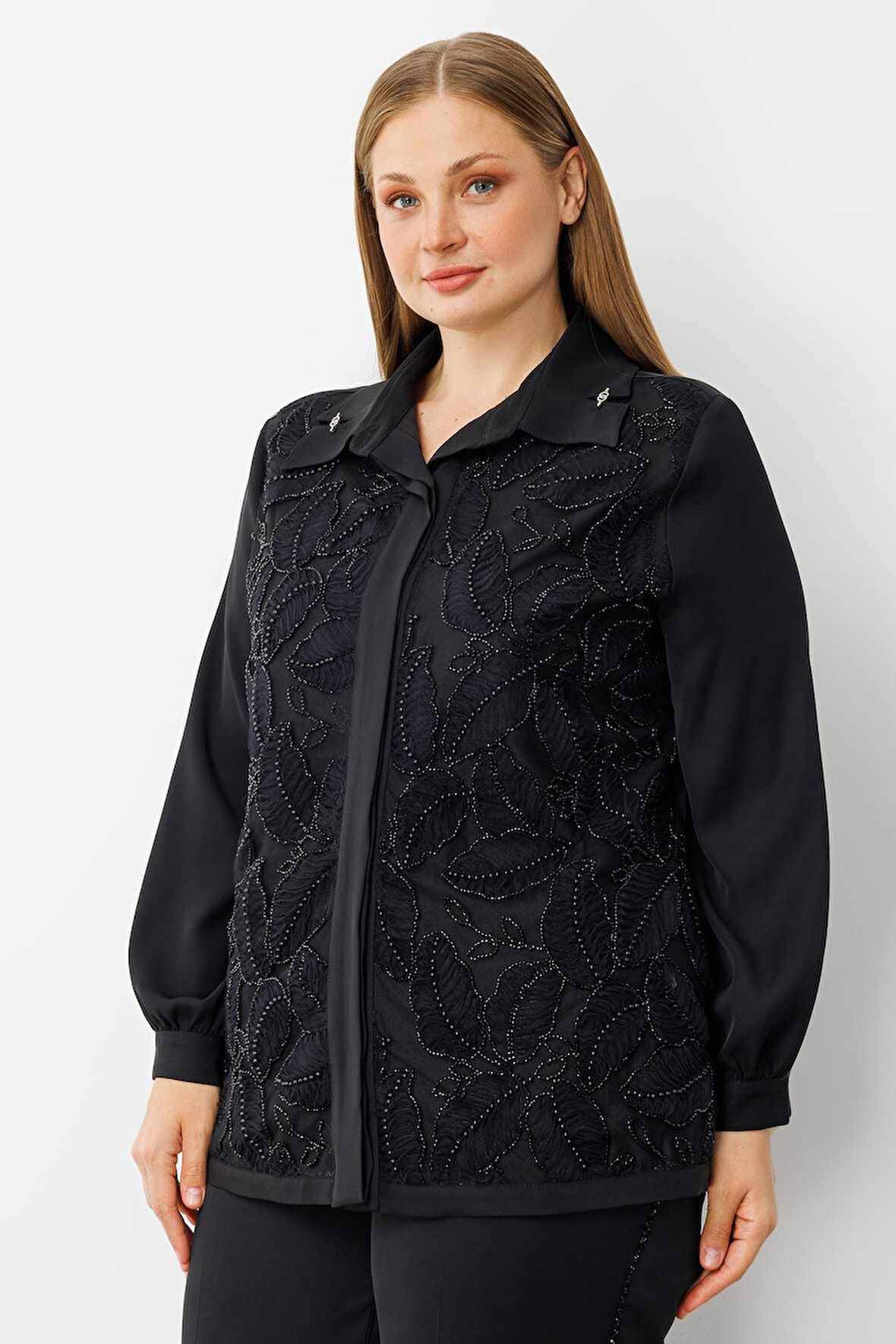 Moda İlgi Kadın Büyük Beden Yaprak Desenli Boncuk Detaylı Takma Kol Gömlek 0052 Siyah