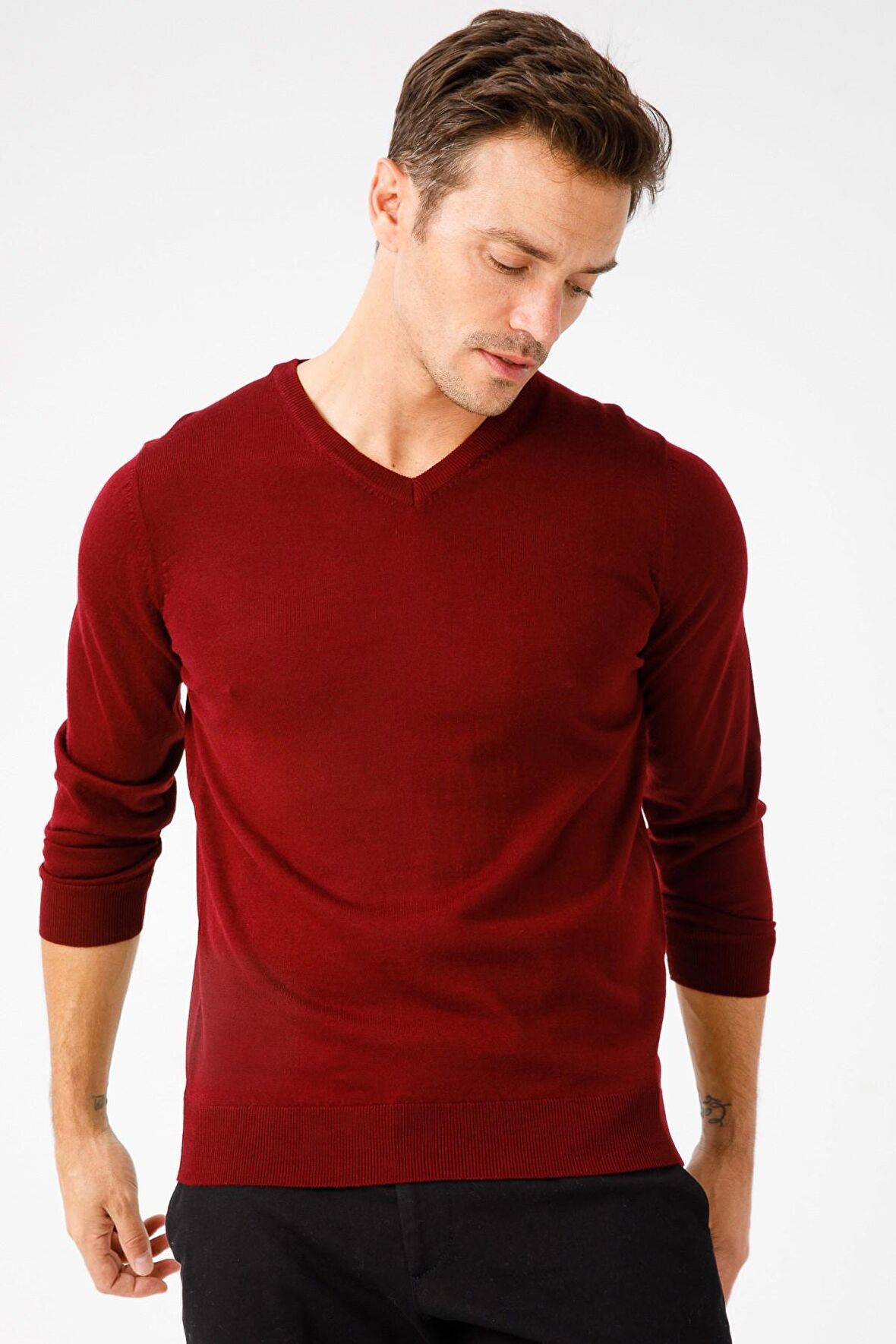 Desen Triko Erkek Basic V Yaka İnce Triko Kazak 02421602 Bordo