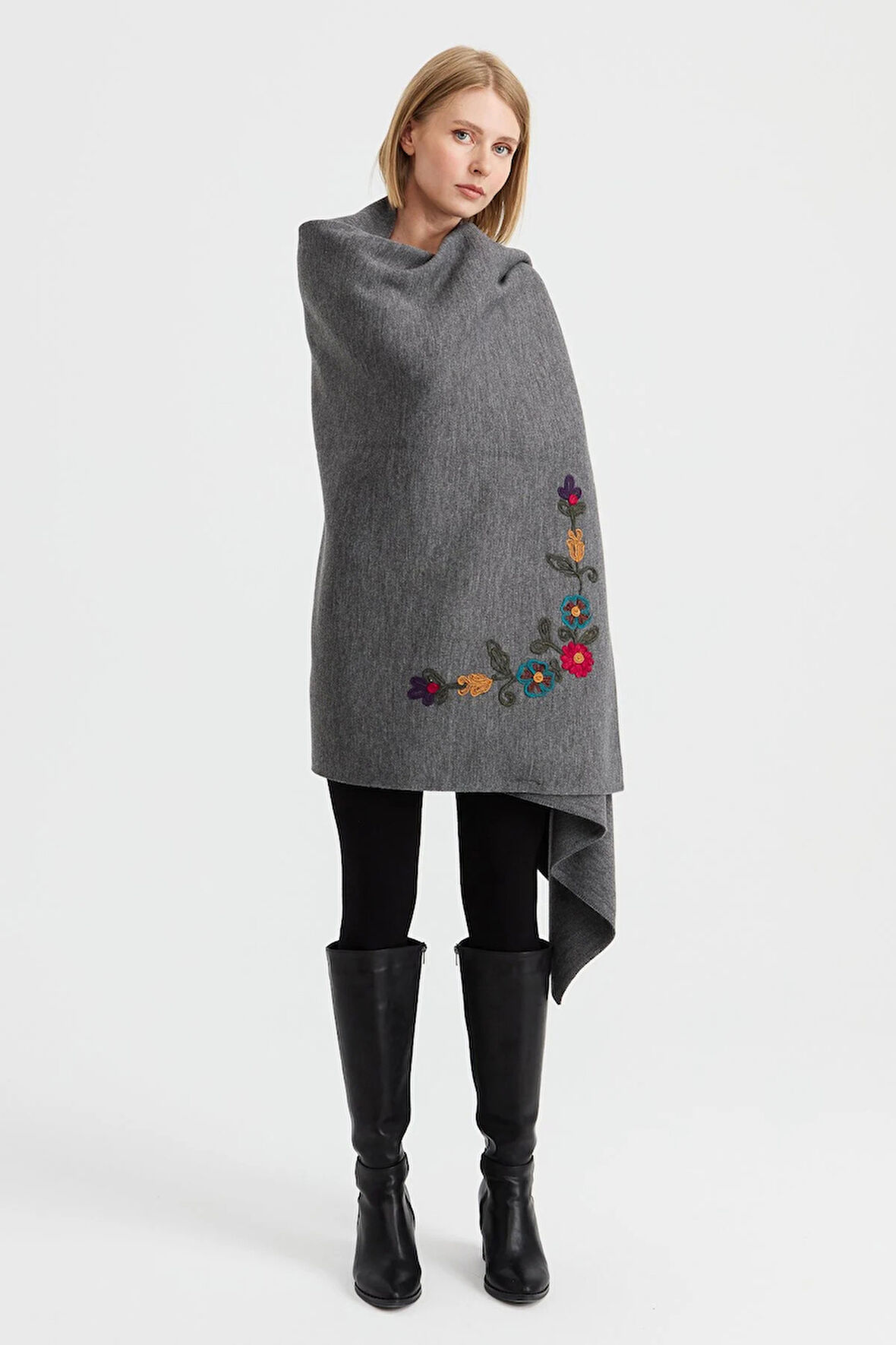 Desen Triko Kadın Köşeleri Nakış İşlemeli Şal 23022 Gri Melanj