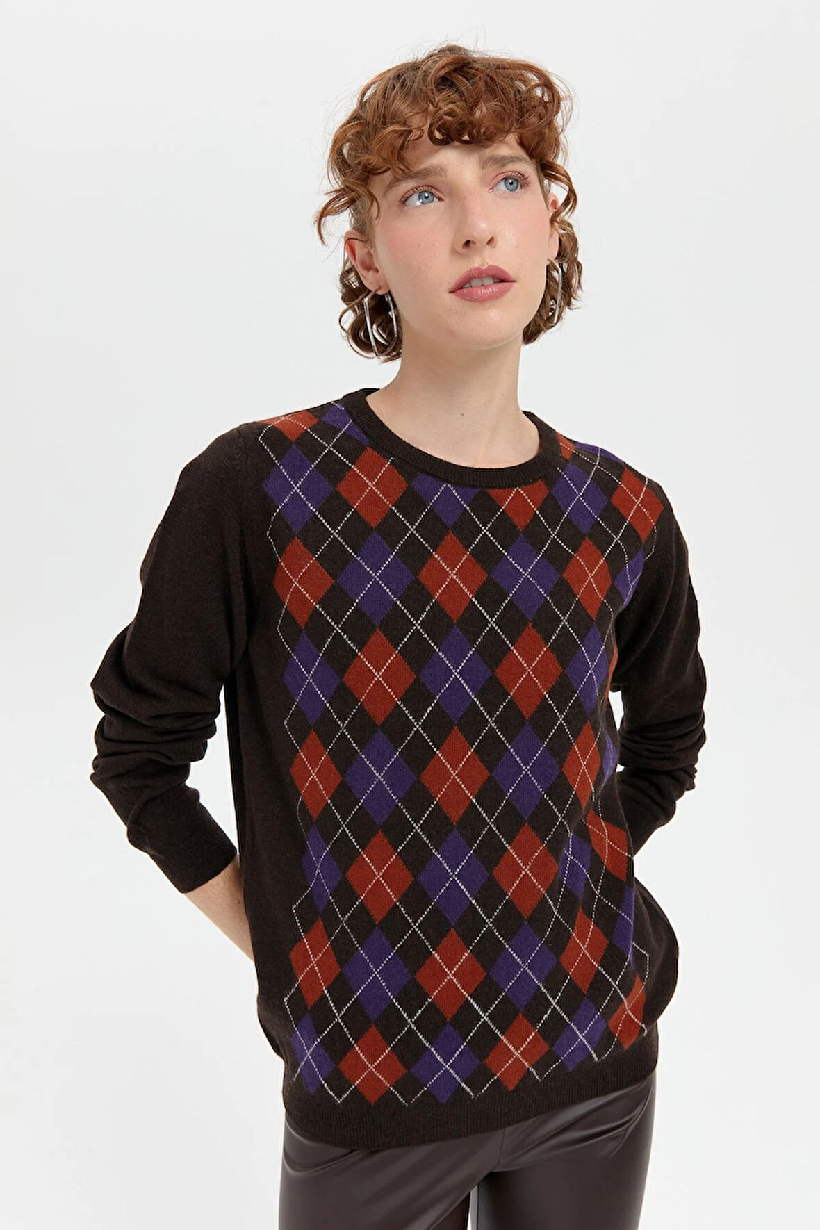 Desen Triko Kadın Sıfır Yaka Önü Baklava Desenli Yün Kazak 24035 Koyu Kahve