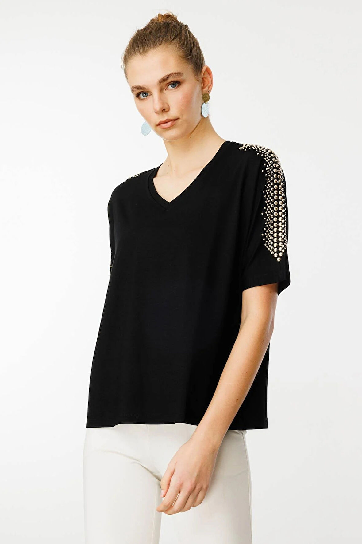 Desen Triko Kadın V Yaka Omuzları Taşlı Penye T-Shirt 25754 Siyah