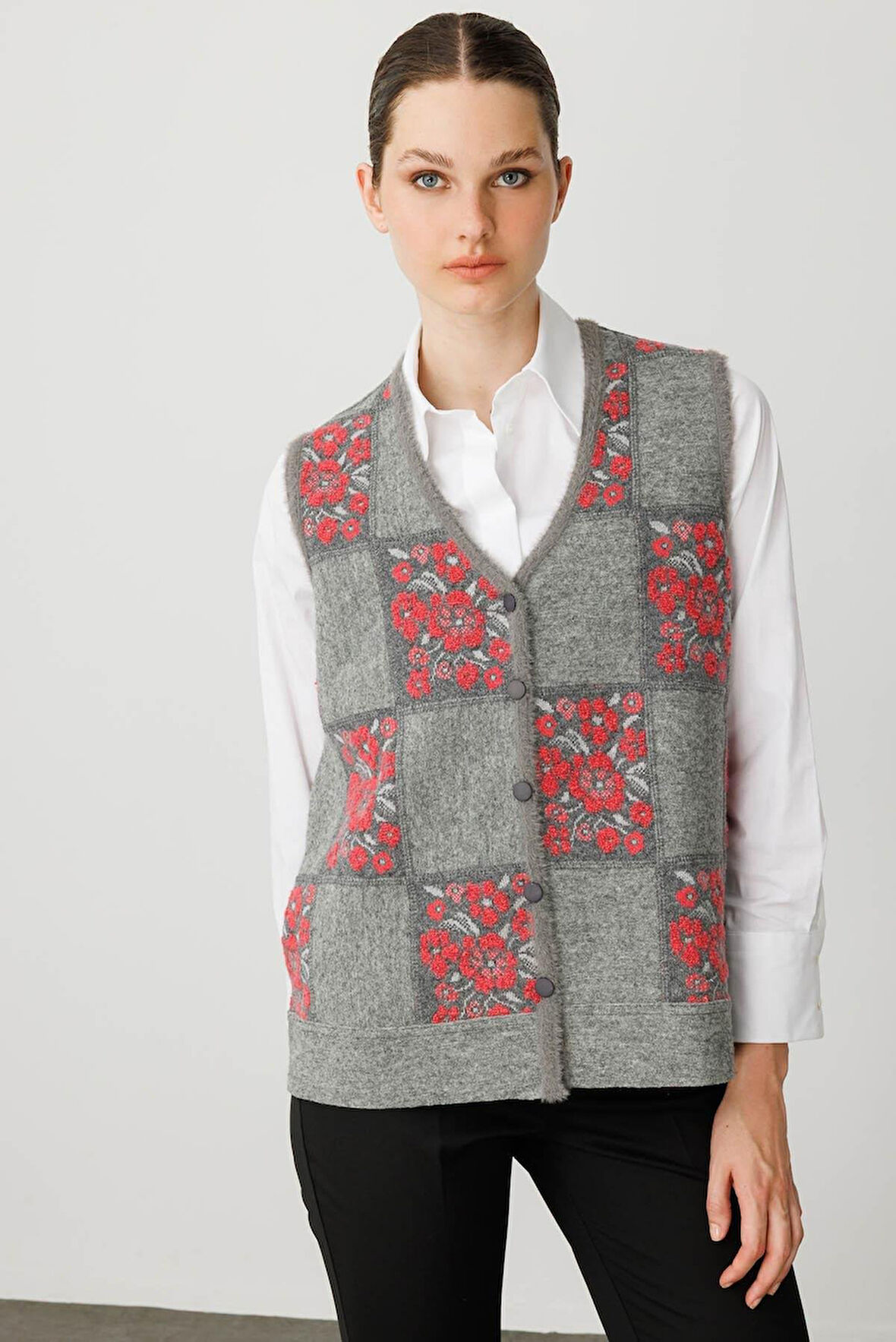 Desen Triko Kadın Pıtırcık Çiçekli Patchwork Keçe Yün Yelek 24084 Y.Füme-Y.Ş Pembe