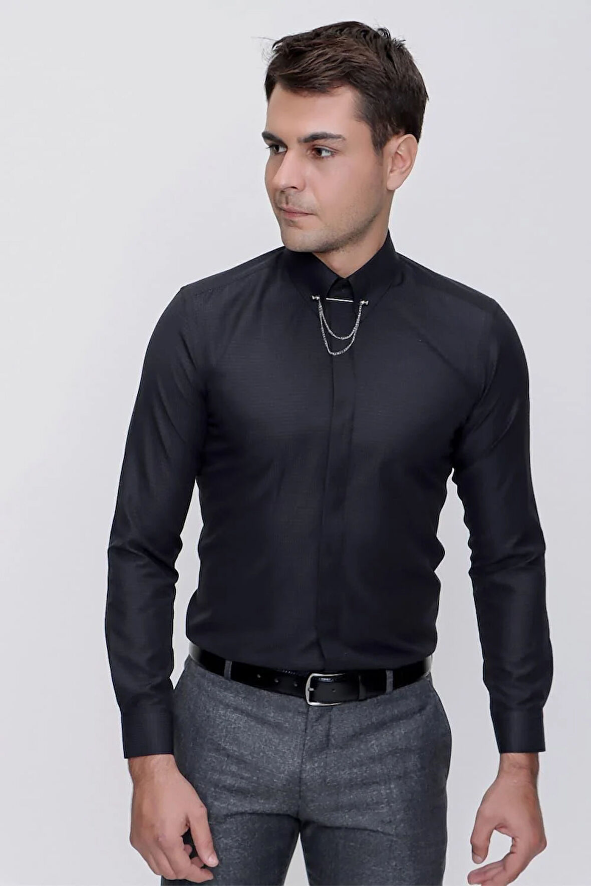 GK 629 Siyah Klasik Gömlek