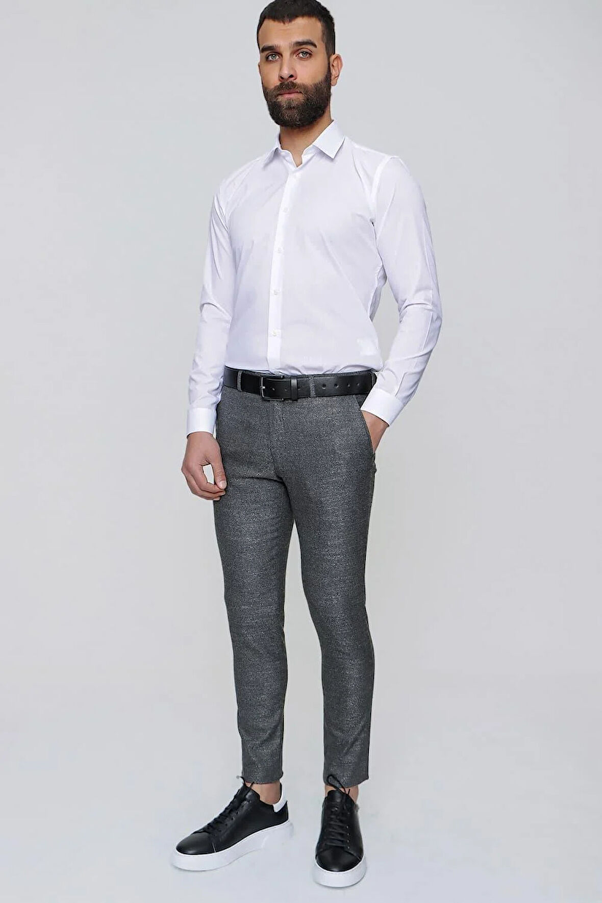P 1090 Slim Fit Siyah Spor Pantolon