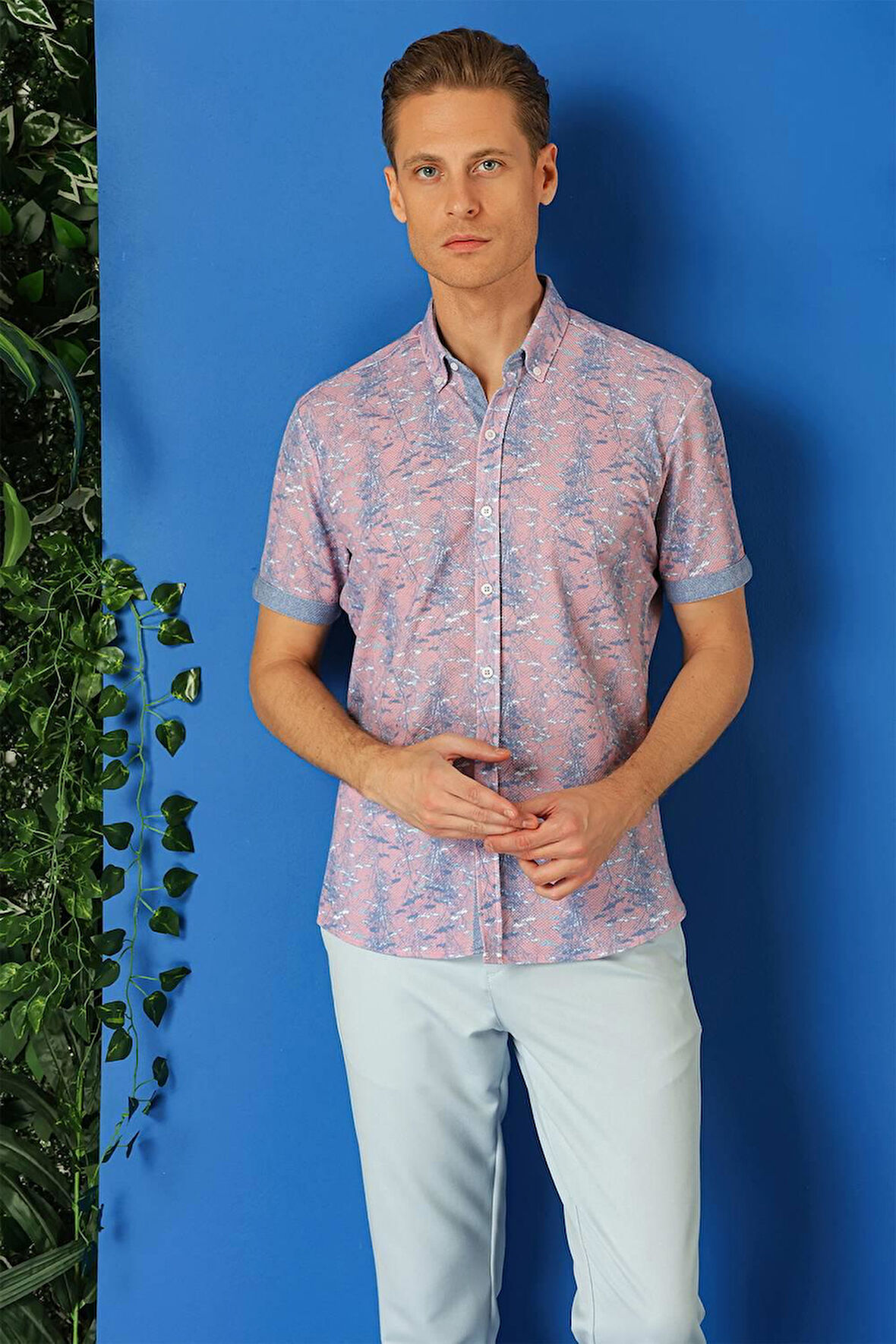 G 1499 Slim Fit Düğmeli Yaka Desenli Kısa Kol Pamuk Lila Gömlek