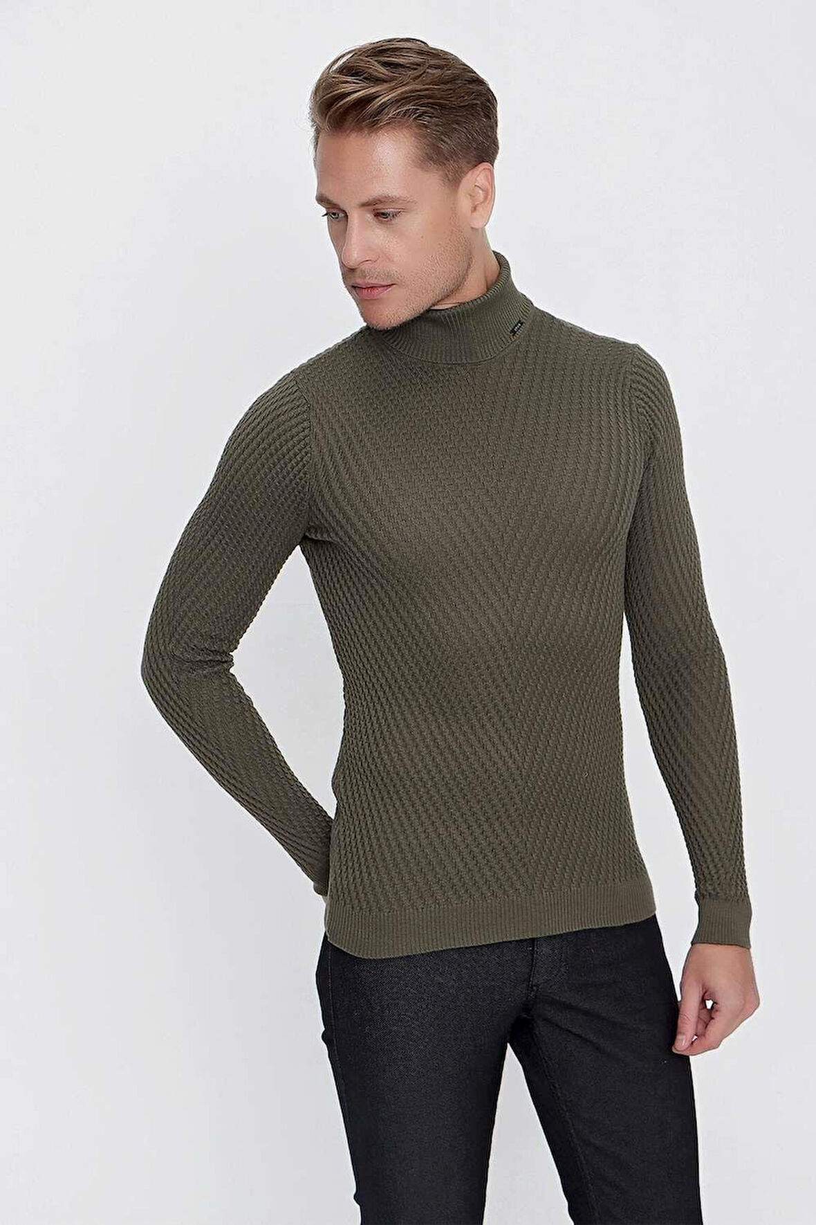 TR 848 Slim Fit Haki Klasik Triko