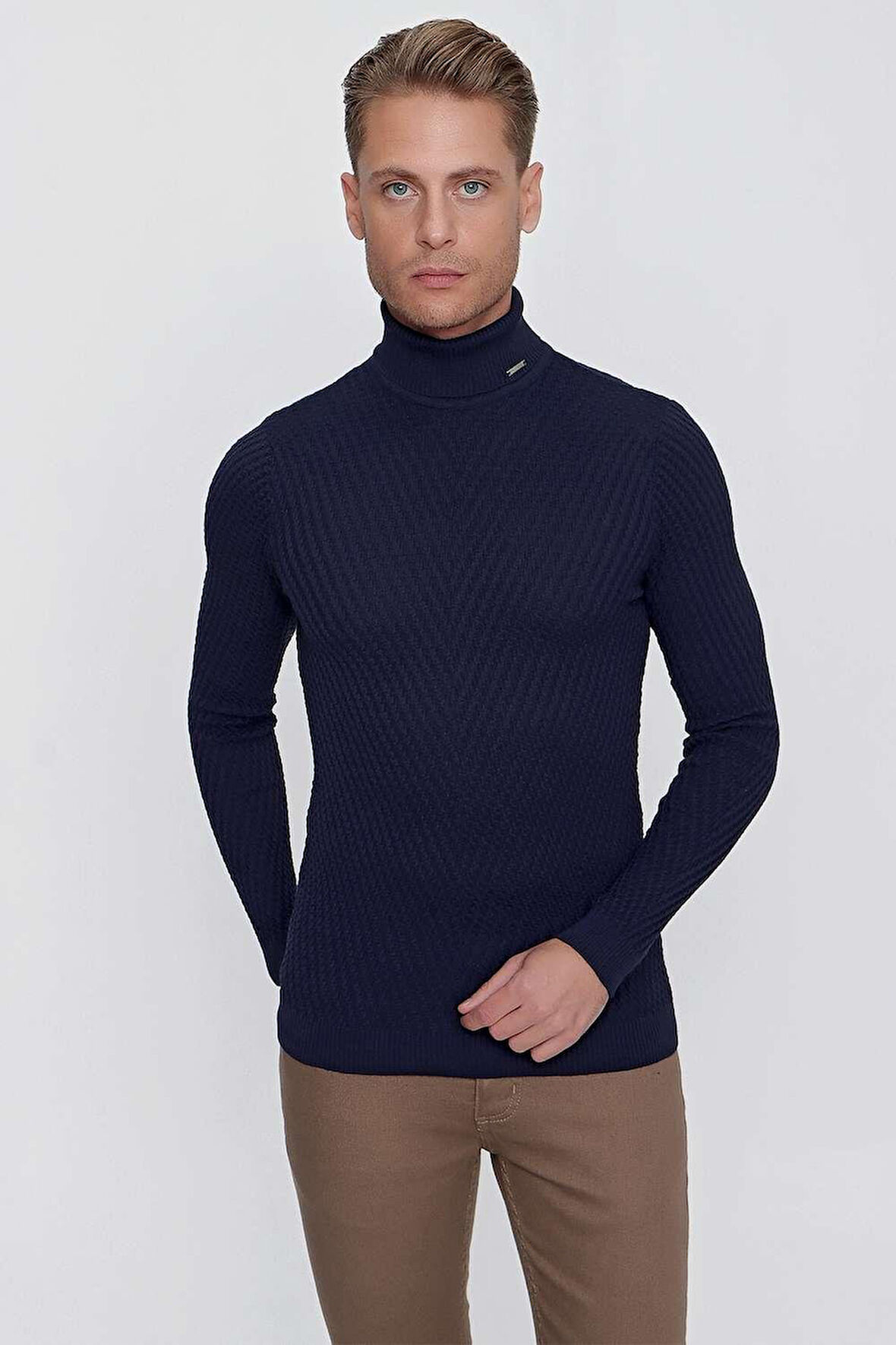 TR 848 Slim Fit Lacivert Klasik Triko