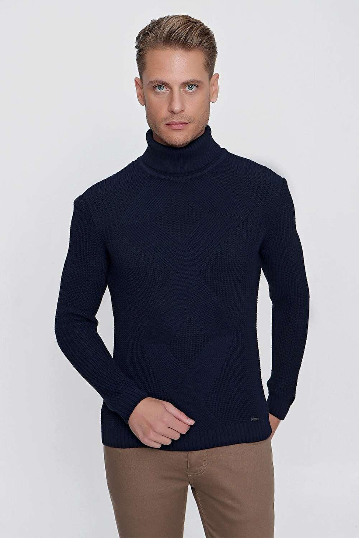 TR 850 Slim Fit Lacivert Klasik Triko