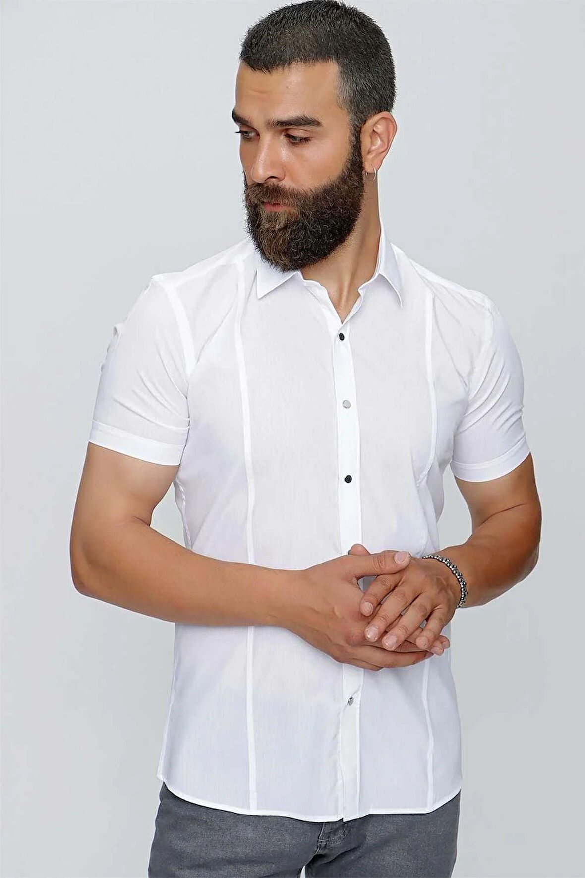 GK 659 Beyaz Klasik Gömlek