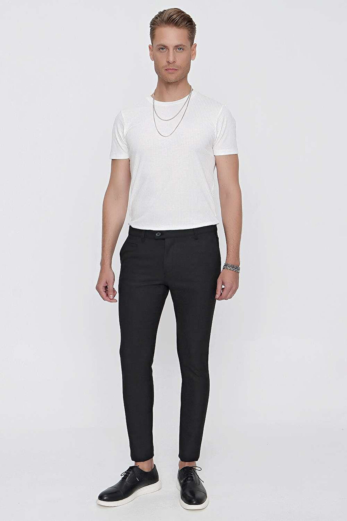 P 1098 Slim Fit Siyah Spor Pantolon