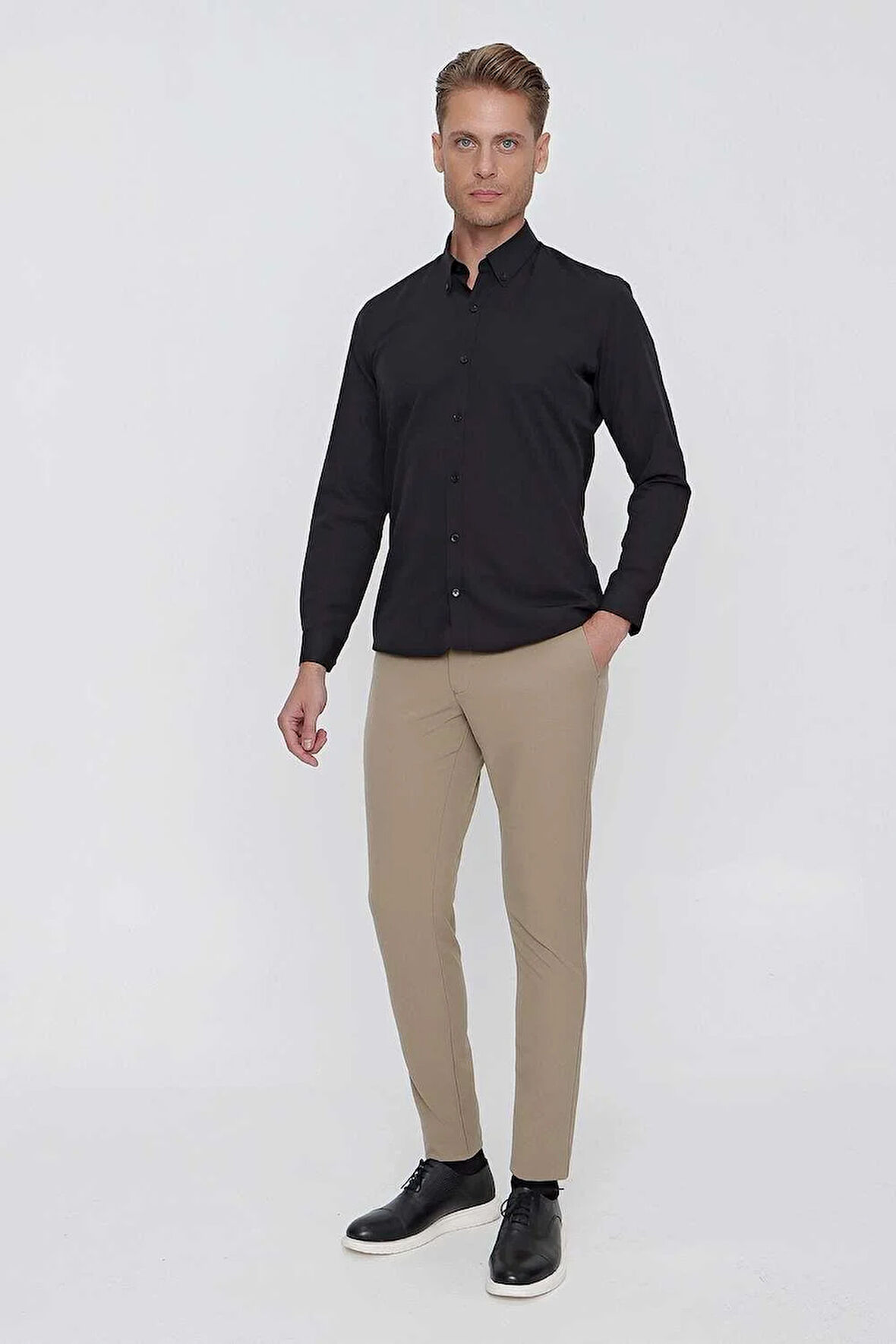 P 1102 Slim Fit Bej Spor Pantolon