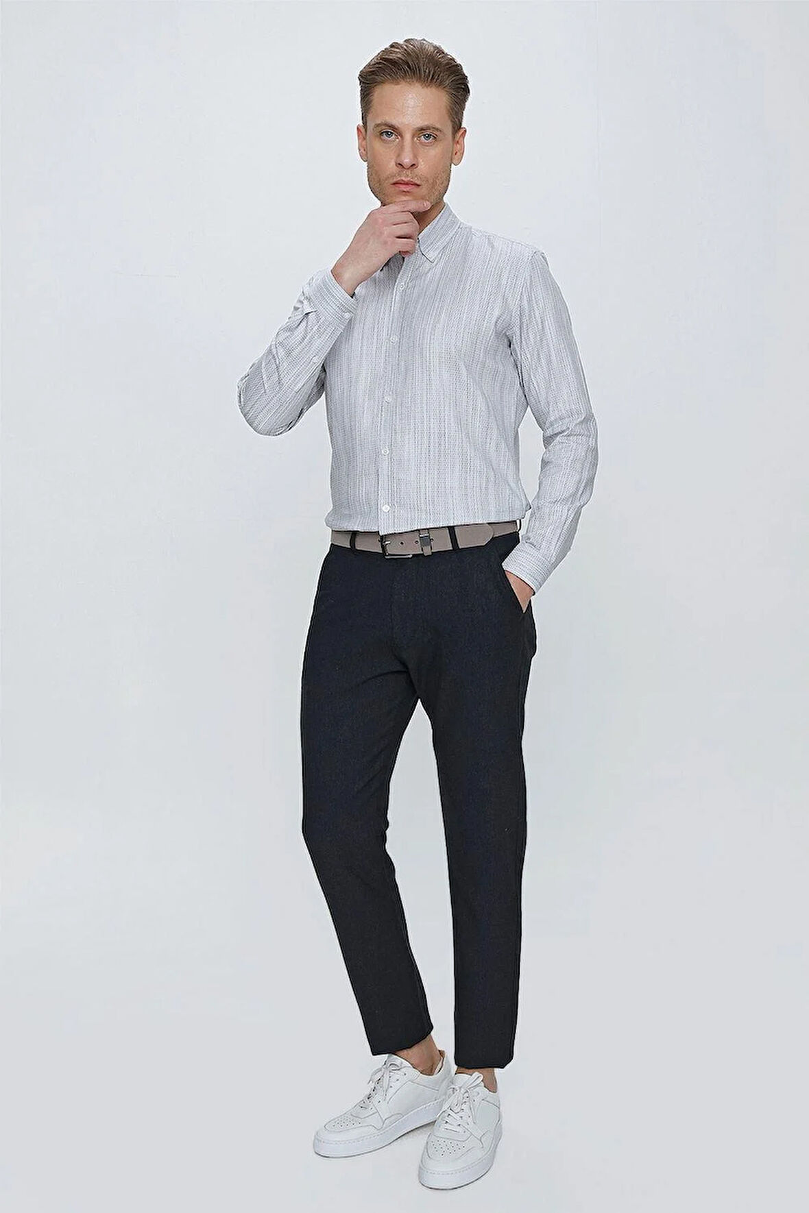 P 1105 Slim Fit Siyah Spor Pantolon