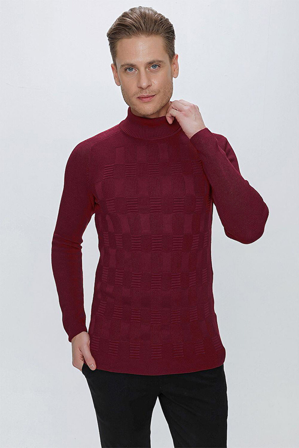 TR 852 Slim Fit Bordo Klasik Triko
