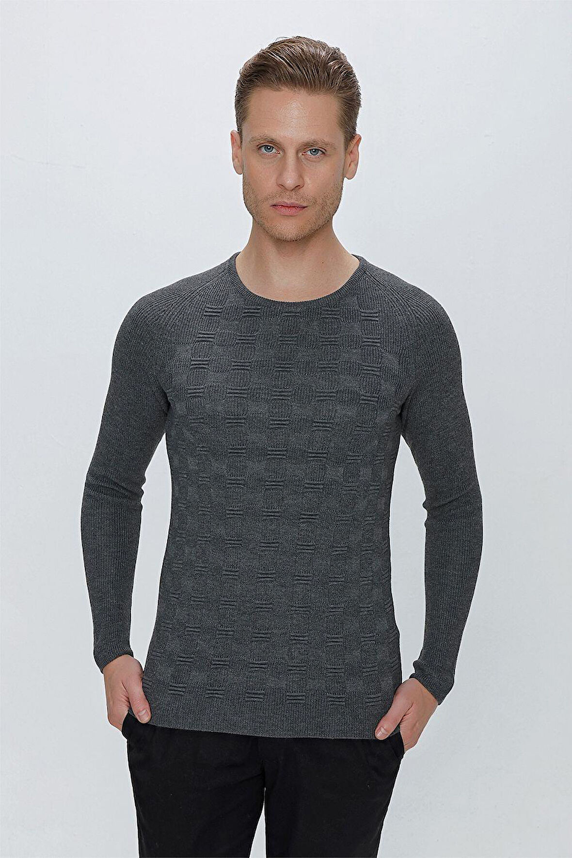 TR 854 Slim Fit Antrasit Klasik Triko