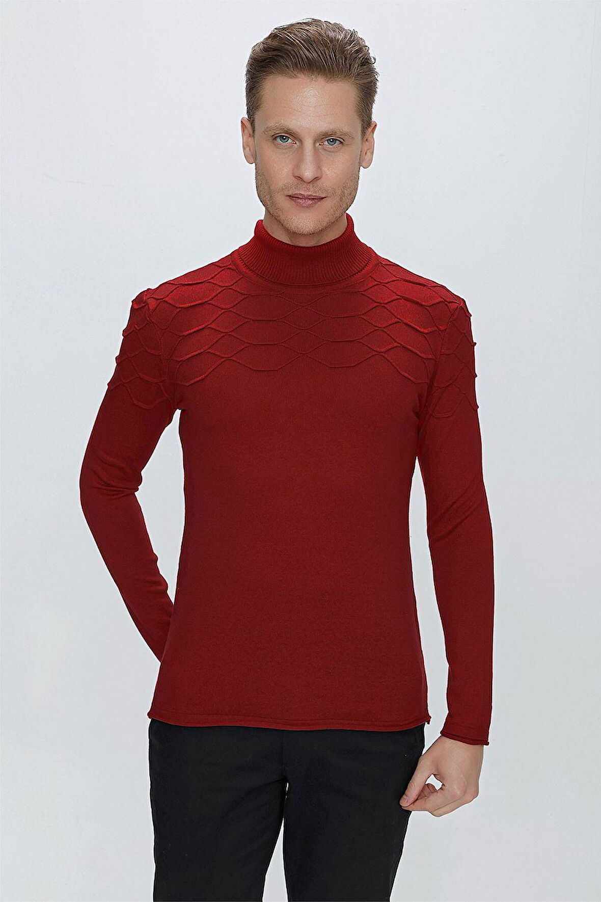 TR 851 Slim Fit Kırmızı Klasik Triko