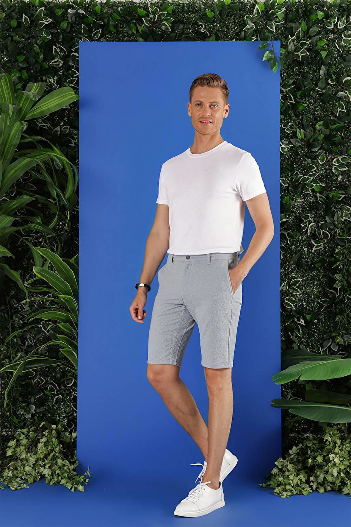 032 Slim Fit Gri Bermuda