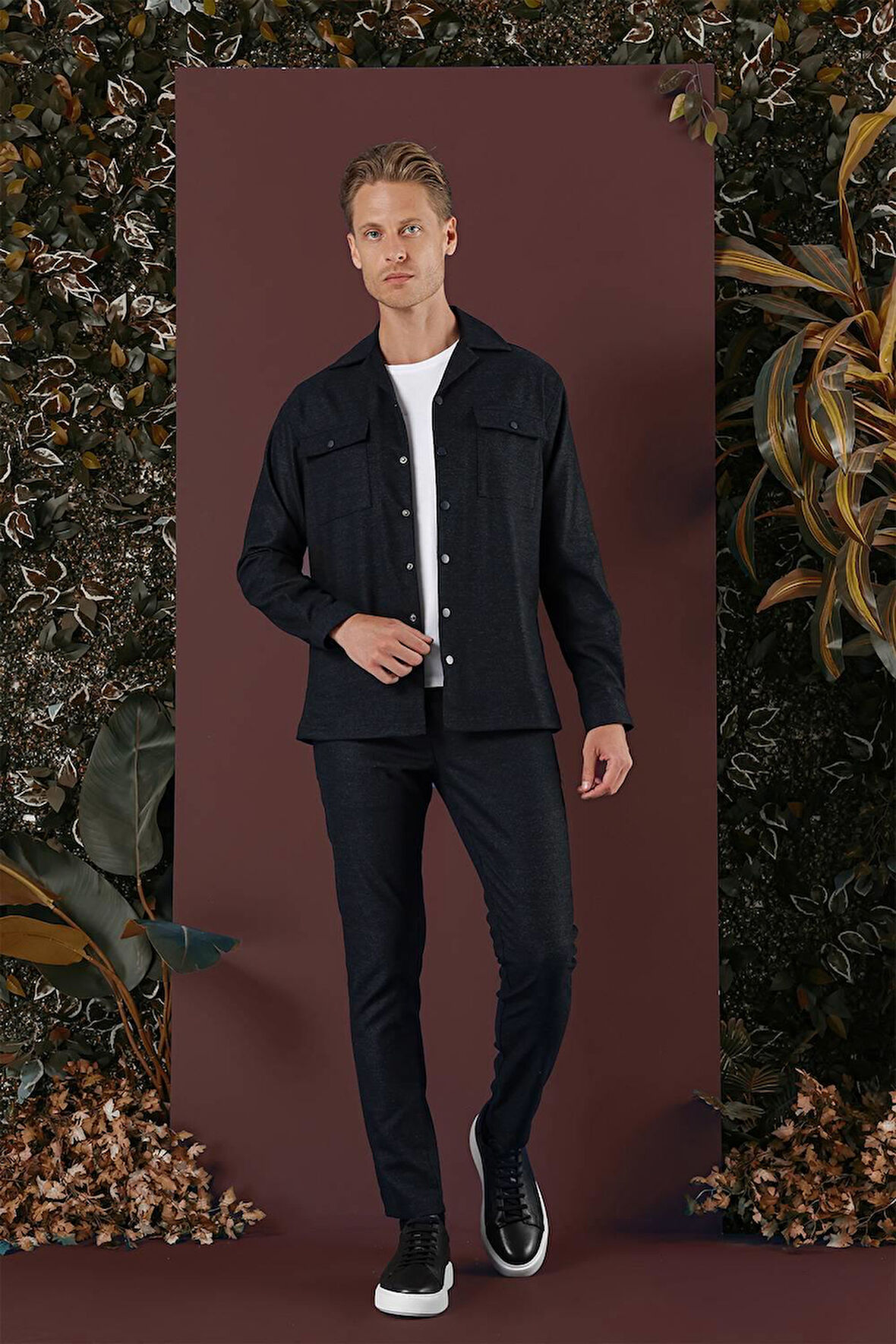 G 1560 Slim Fit Lacivert Klasik Gömlek