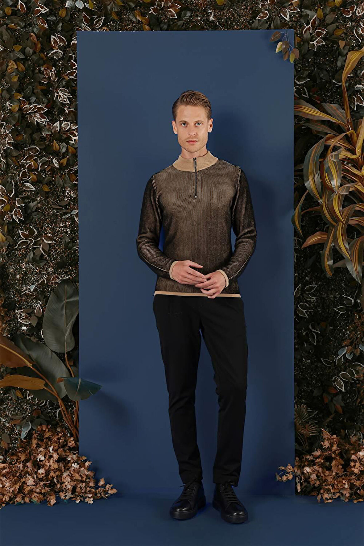 TR 859 Slim Fit Camel Klasik Triko