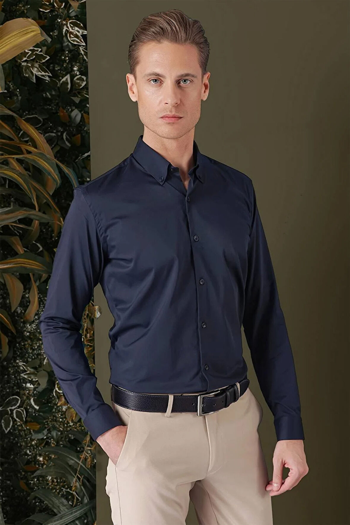 Gk 708 Slim Fit Düğmeli Yaka Esnek Pamuk Klasik Lacivert Gömlek