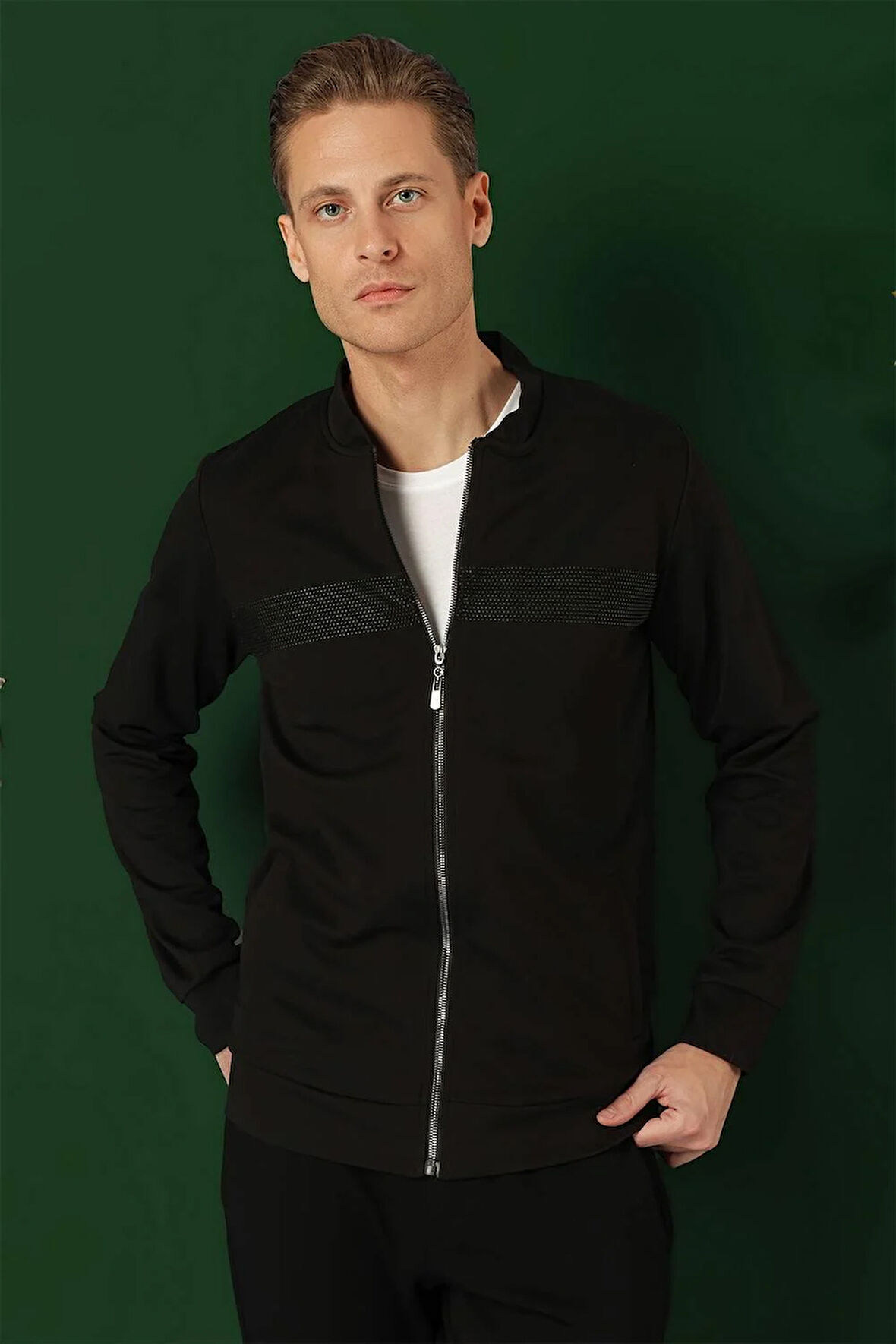 MT 170 Siyah Spor Mont