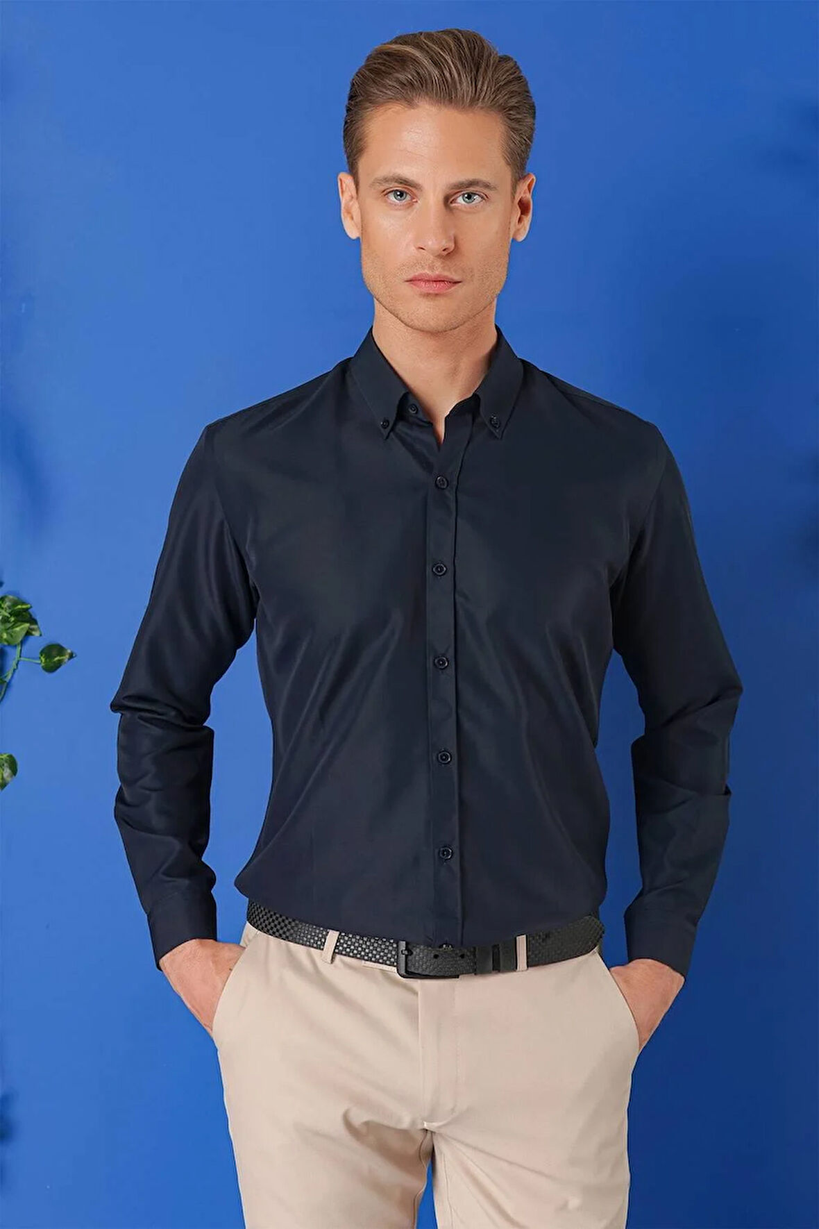 Gk 715 Slim Fit Düğmeli Yaka Pamuklu Klasik Lacivert Gömlek