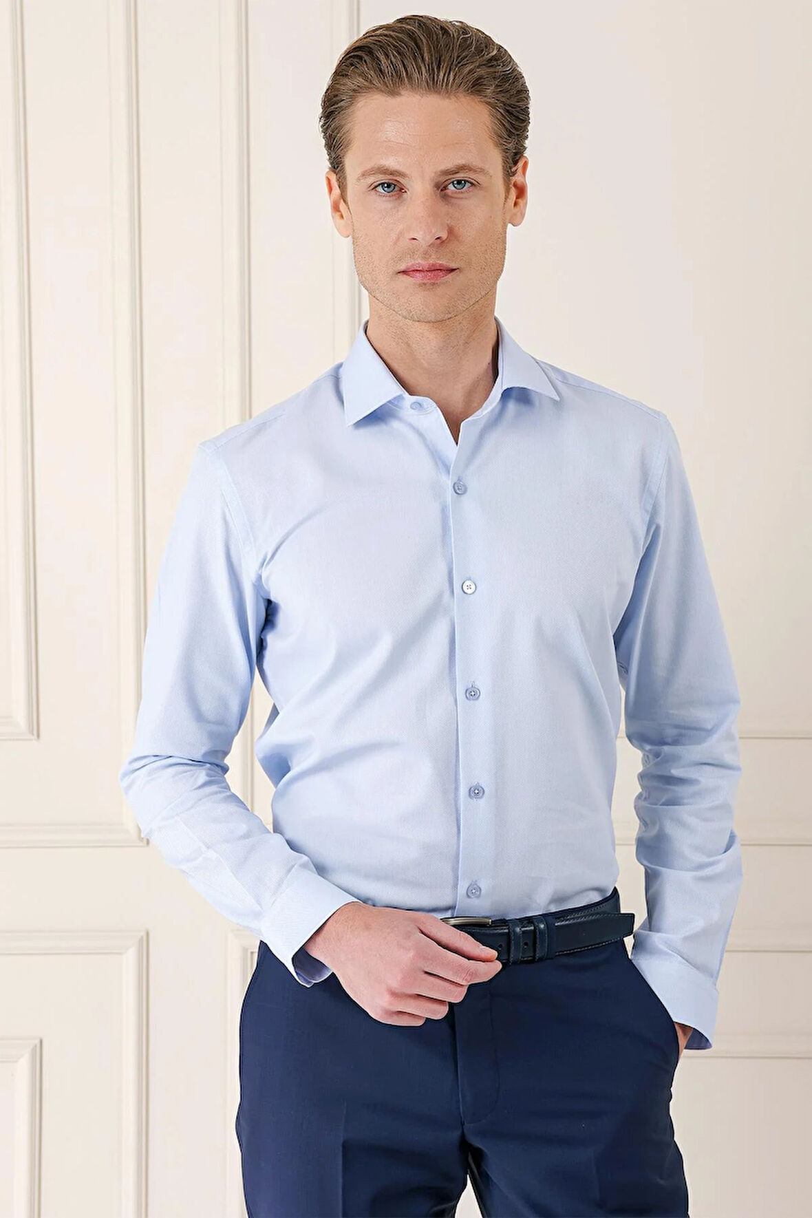 Gk 720 Slim Fit Dokulu Pamuklu Klasik Mavi Gömlek