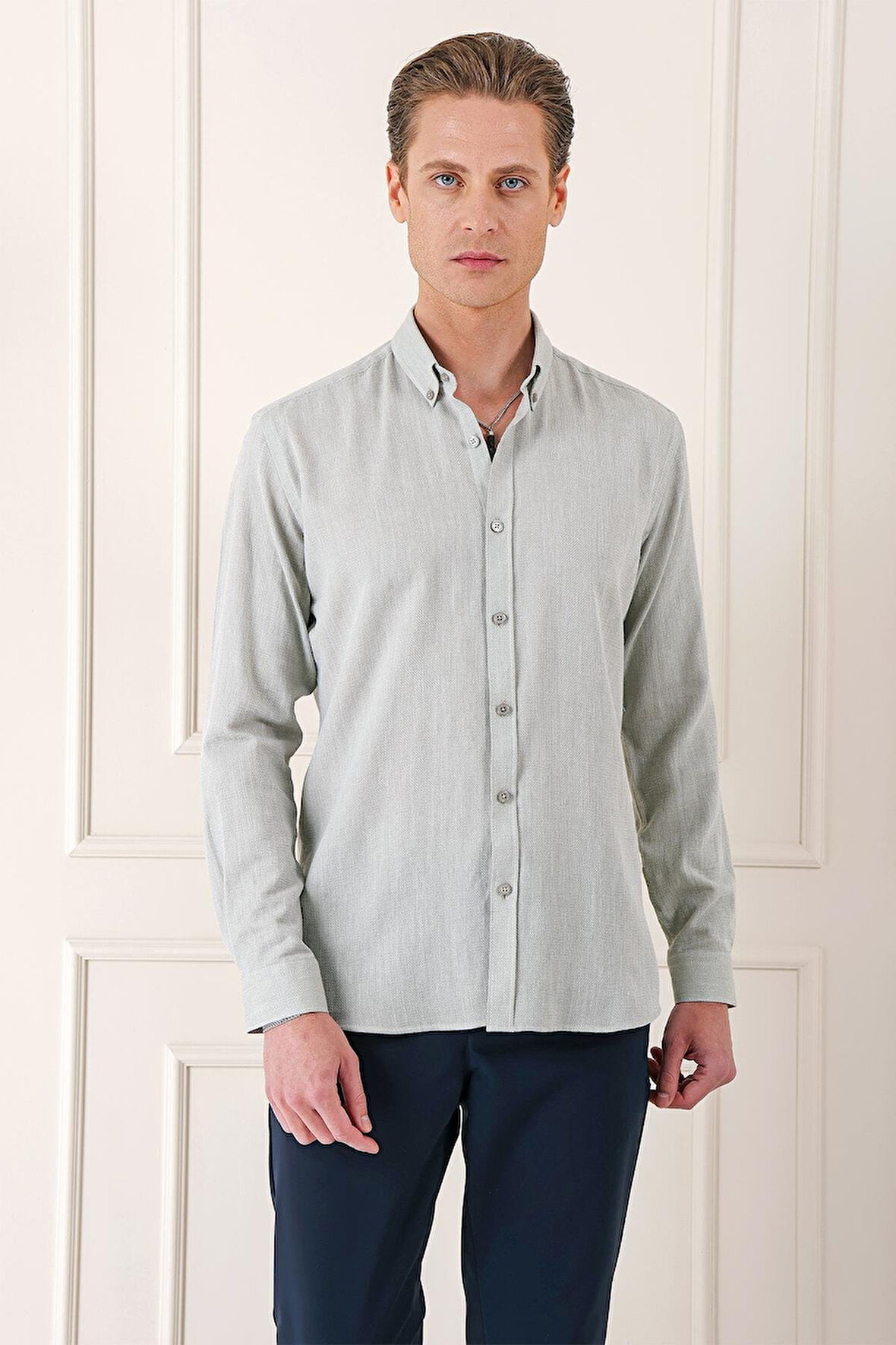 Gk 723 Slim Fit Düğmeli Yaka %100 Pamuk Klasik Çağla Gömlek