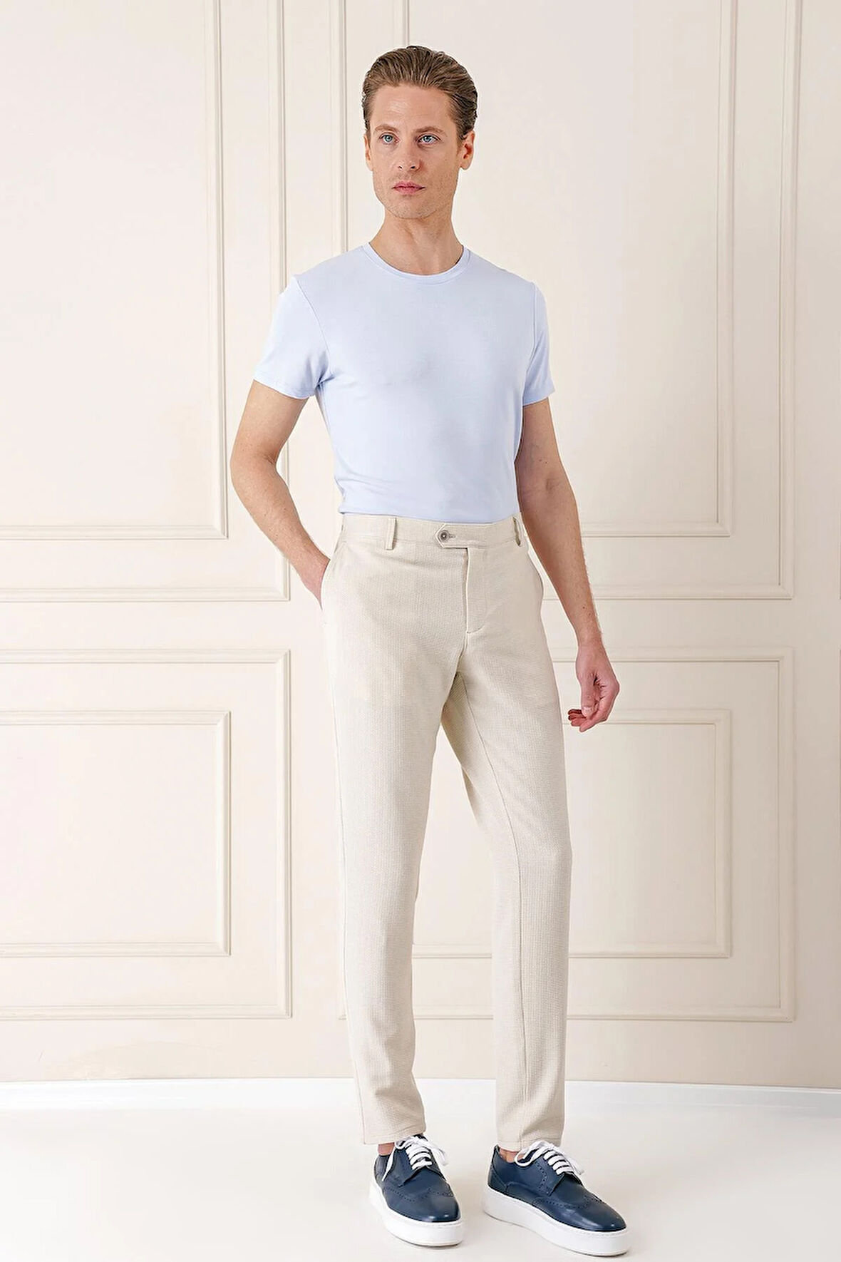 Comfort Fit Beli Lastikli Balıksırtı Dokuma Casual Bej Pantolon P 1155