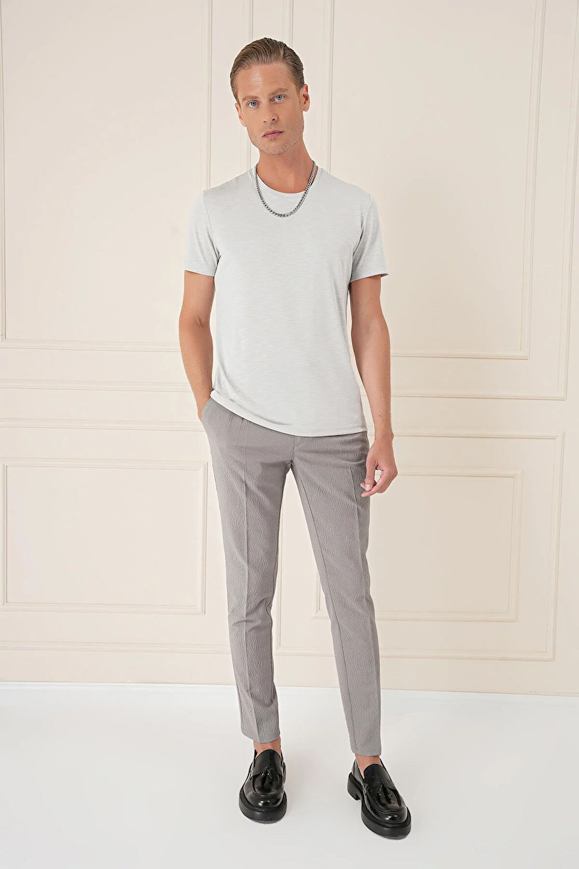 Ts 881 Slim Fit Bisiklet Yaka Doku Desenli Pamuklu Açık Gri Tişört