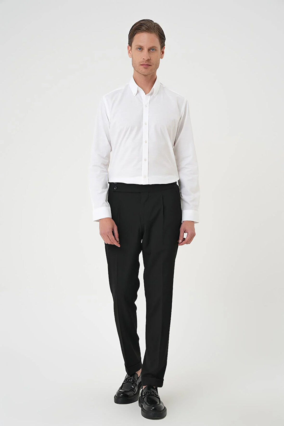 Gk 726 Slim Fit Düğmeli Yaka Dokulu %100 Pamuk Klasik Beyaz 2 Gömlek