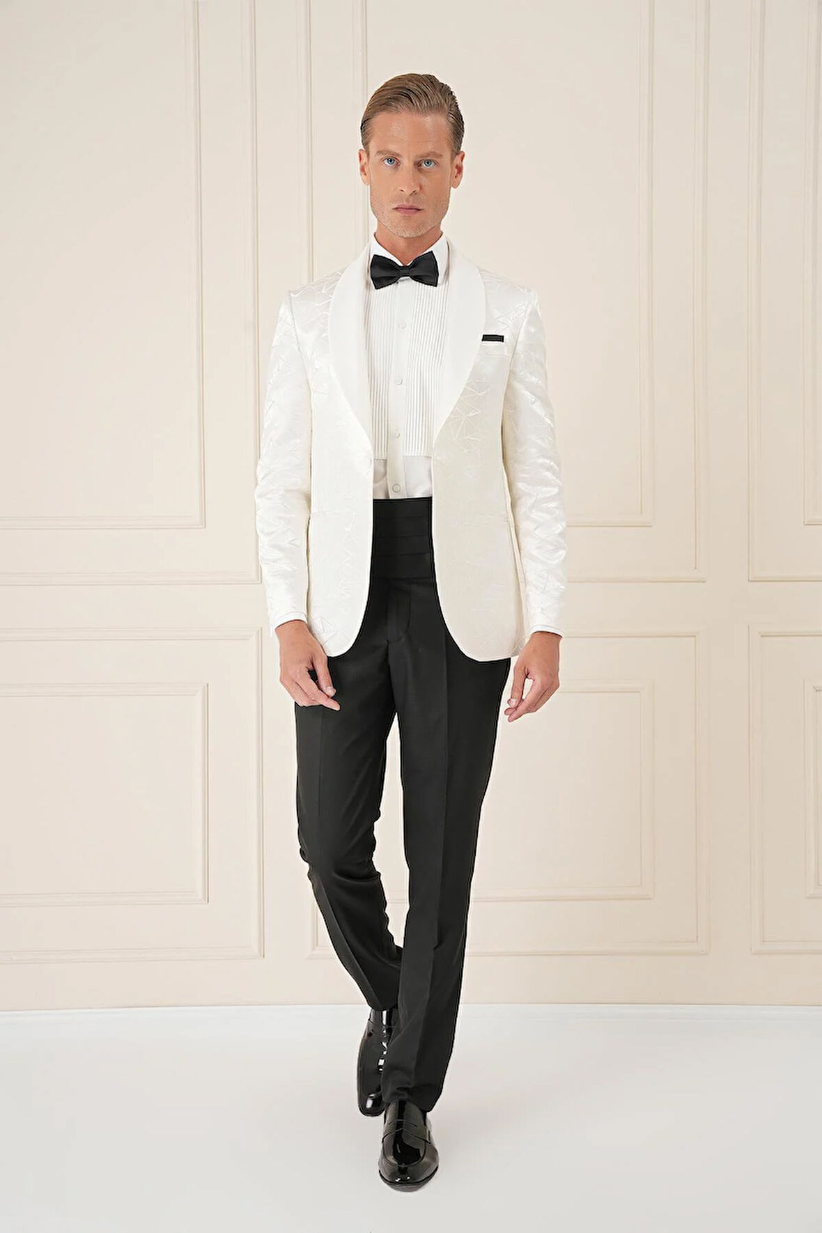 Black 036 Slim Fit Saten Yaka Çift Yırtmaçlı Tek Düğmeli Krem Damatlık Smokin Ceket