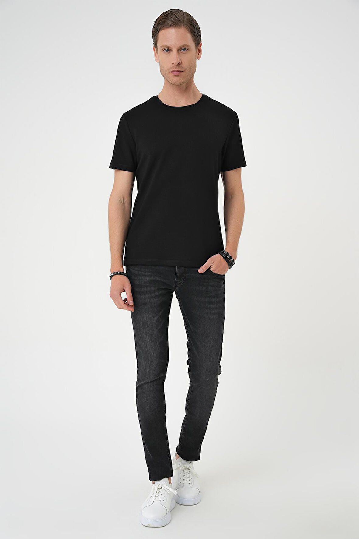 Ts 885 Comfort Fit Bisiklet Yaka Esnek Pamuk Casuel Siyah Tişört