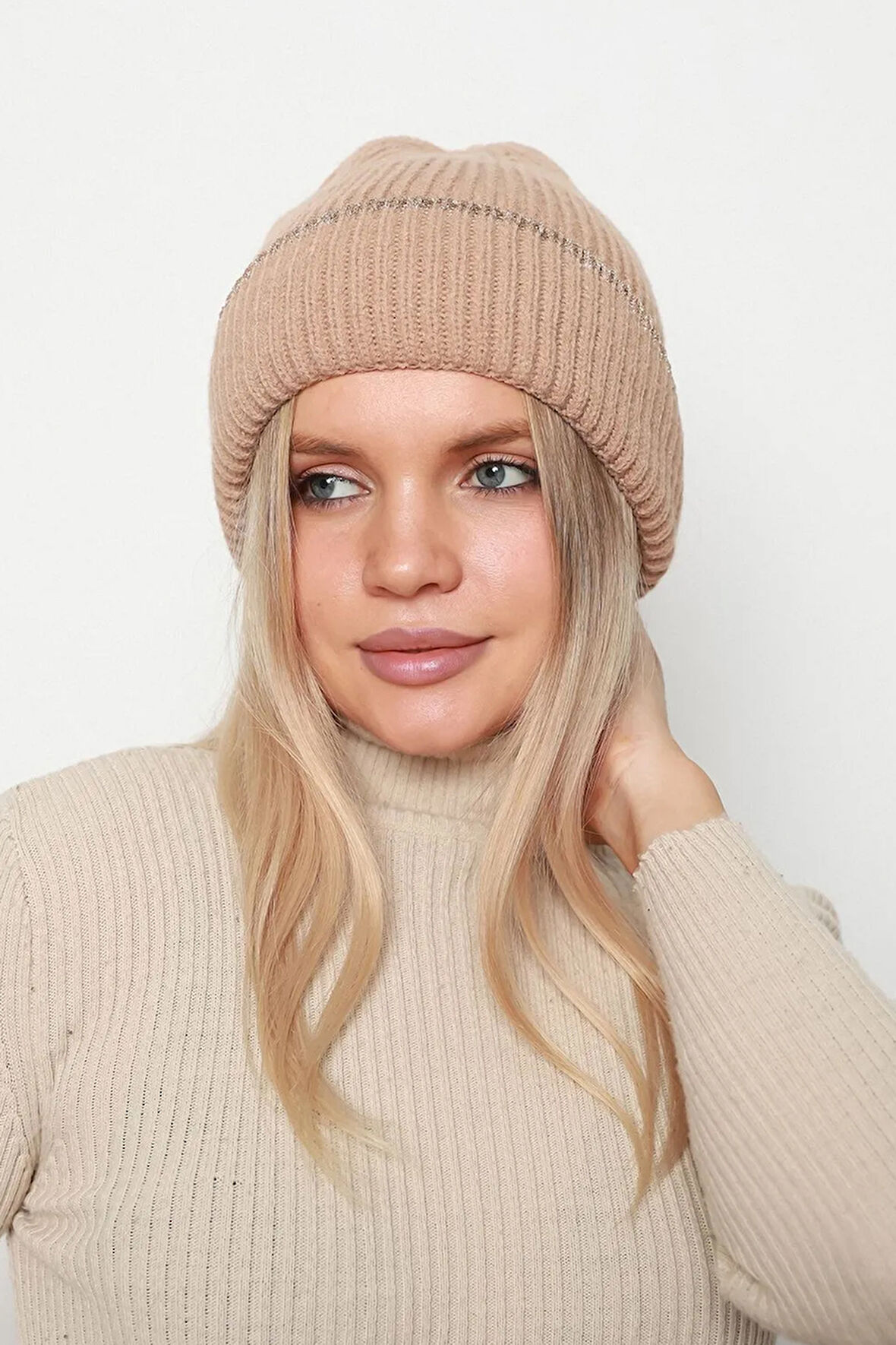 Sim Detaylı Kadın Bere RKŞ-1139 Camel | Standart