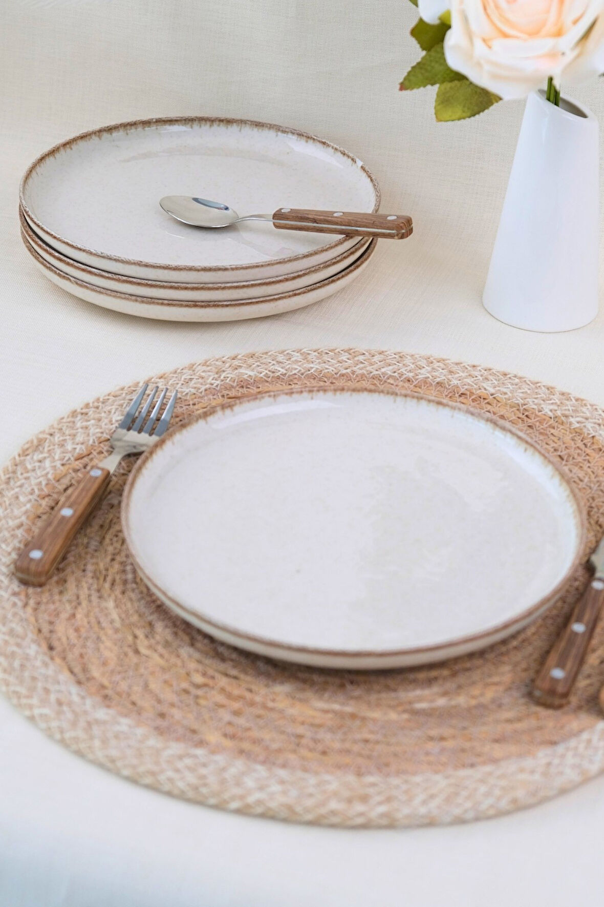 Kütahya Porselen Moderna Pasta Takımı Tarçın 4 Parça 21cm MOD21DUS4730P02