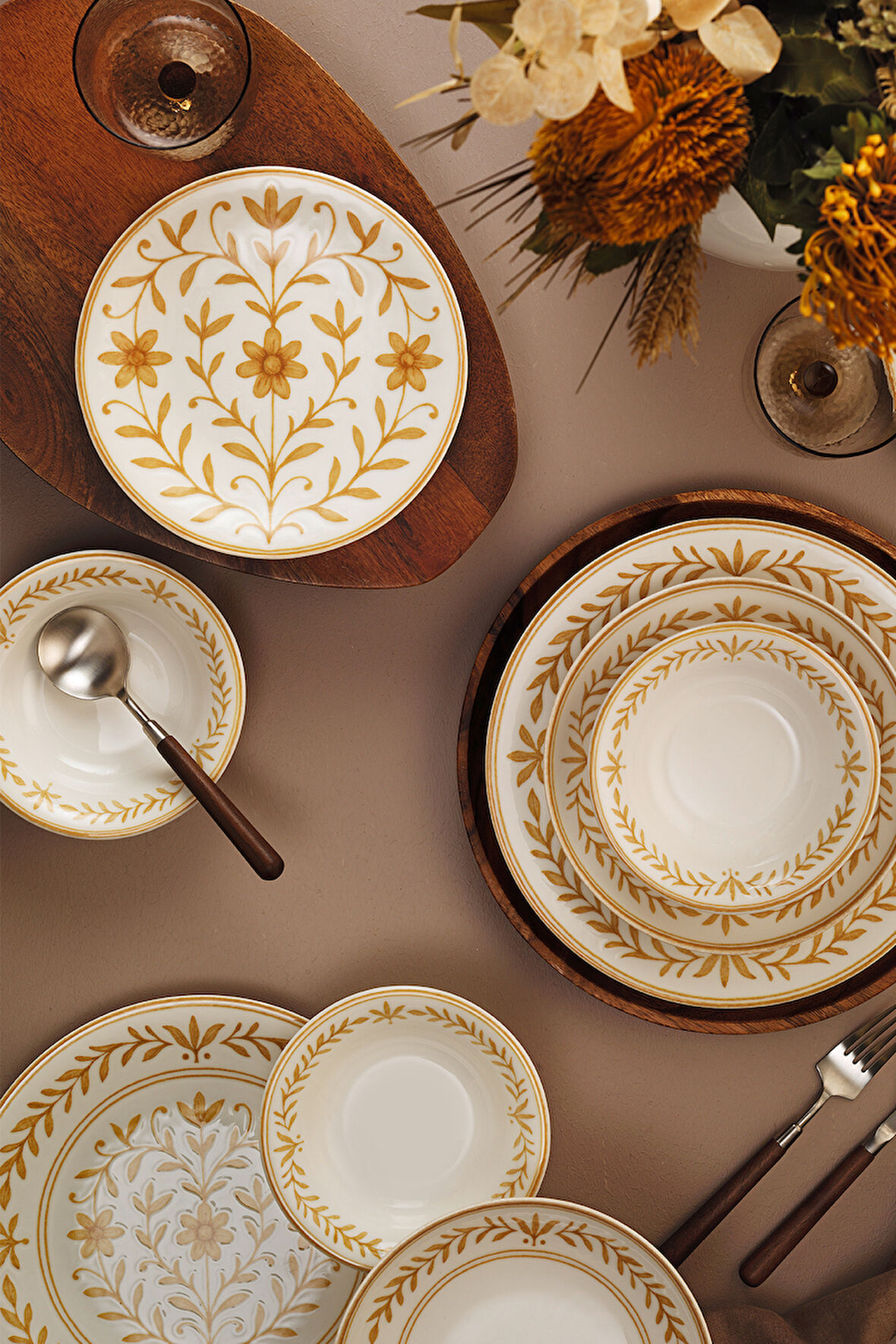 Kütahya Porselen Flora 24 Parça 6 Kişilik Yemek Takımı 128