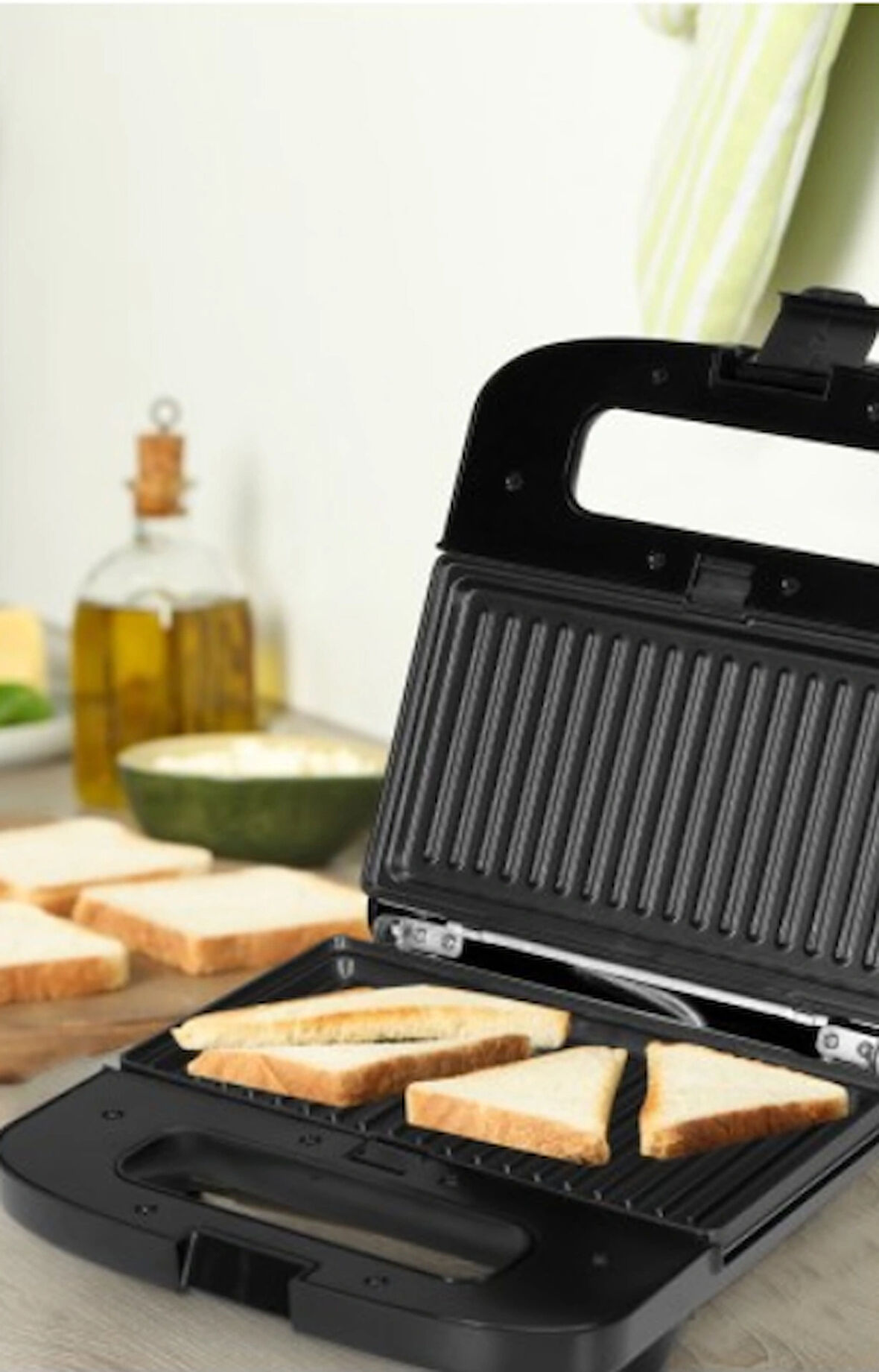 GoldMaster Mino In-6402 Mini Tost Makinesi Siyah