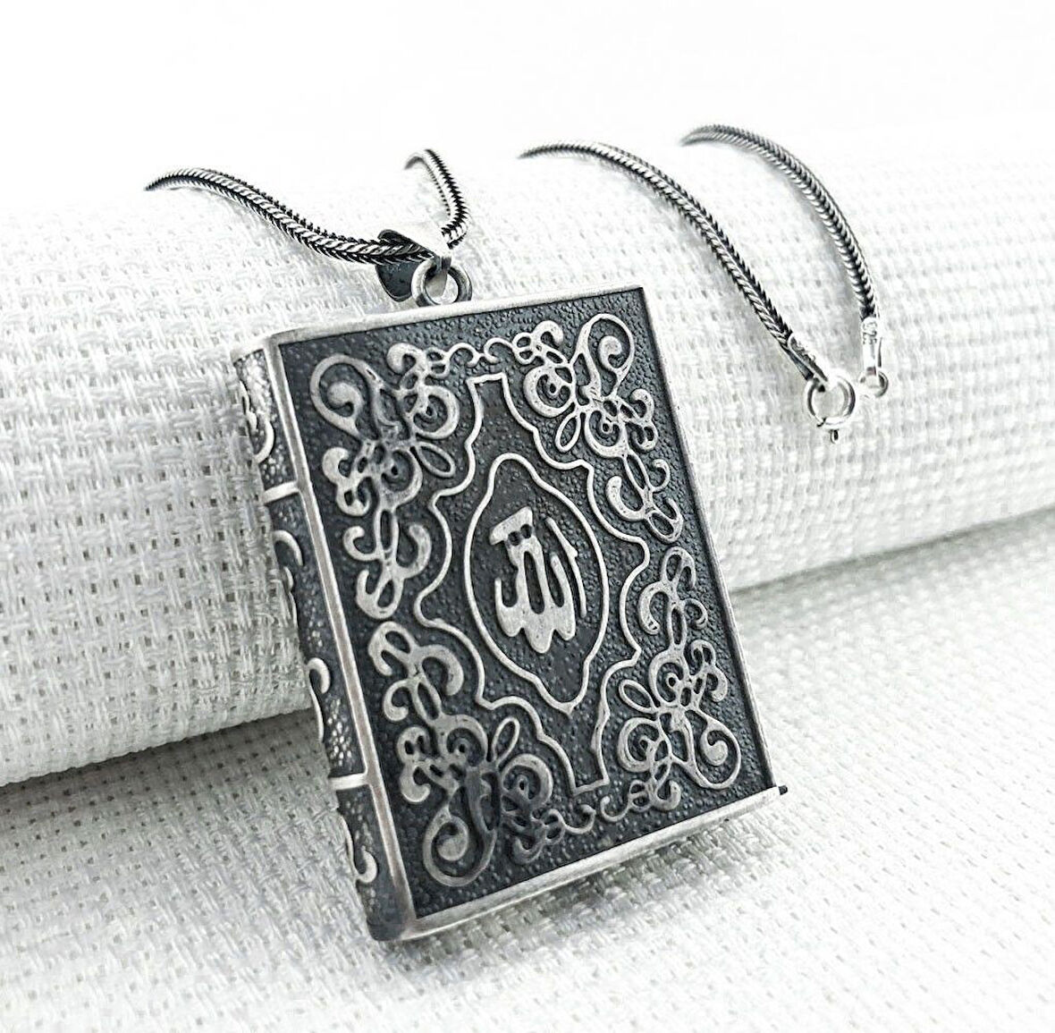 Allah Yazılı Cevşeni Kebir Dualı 925 Ayar Gümüş Erkek Kolye